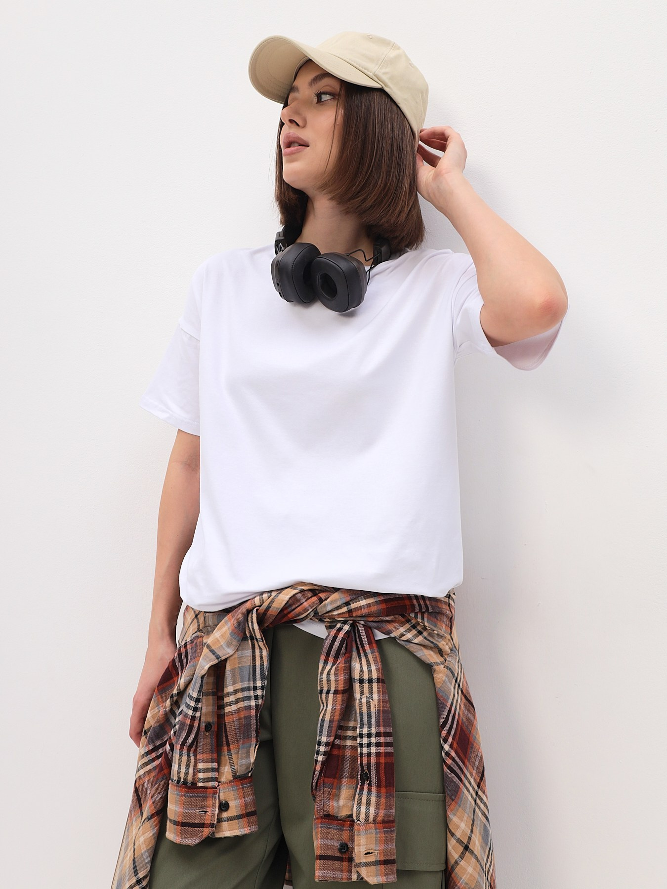 Виртуальные фотосъемки одежды, обуви и аксессуаров для брендов, магазинов и контента. МЕТАМОРФОЗЕР — пространство визуальных решений для бизнеса