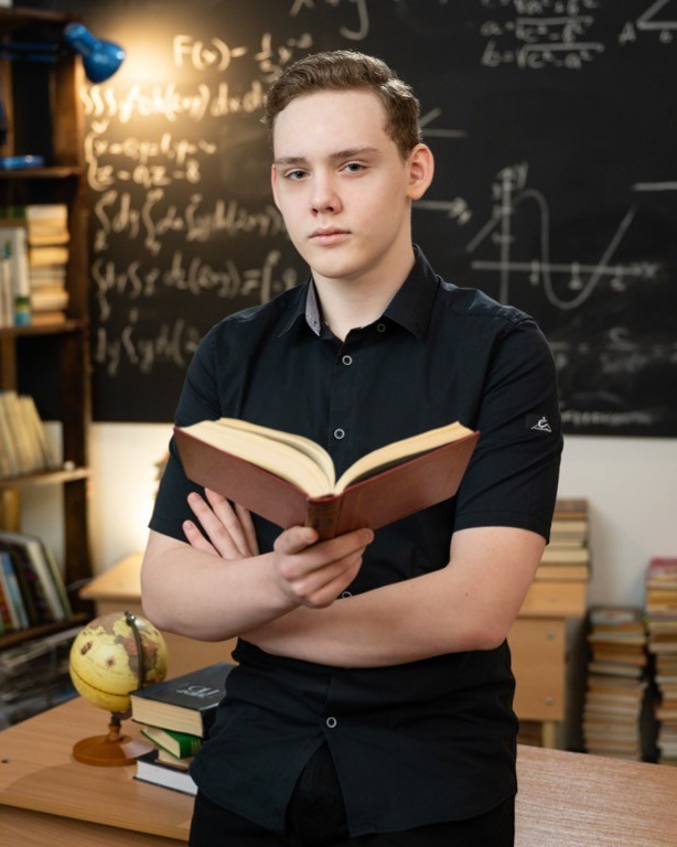 Старшая школа. Современный выпускной альбом