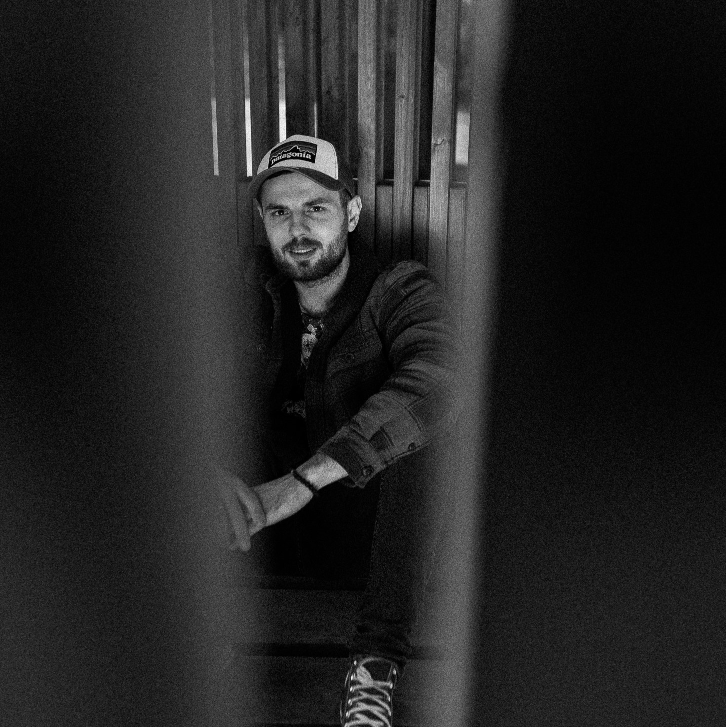 Contacts. Wedding and reportage photographer in Almaty — Mikhail Vassilyev