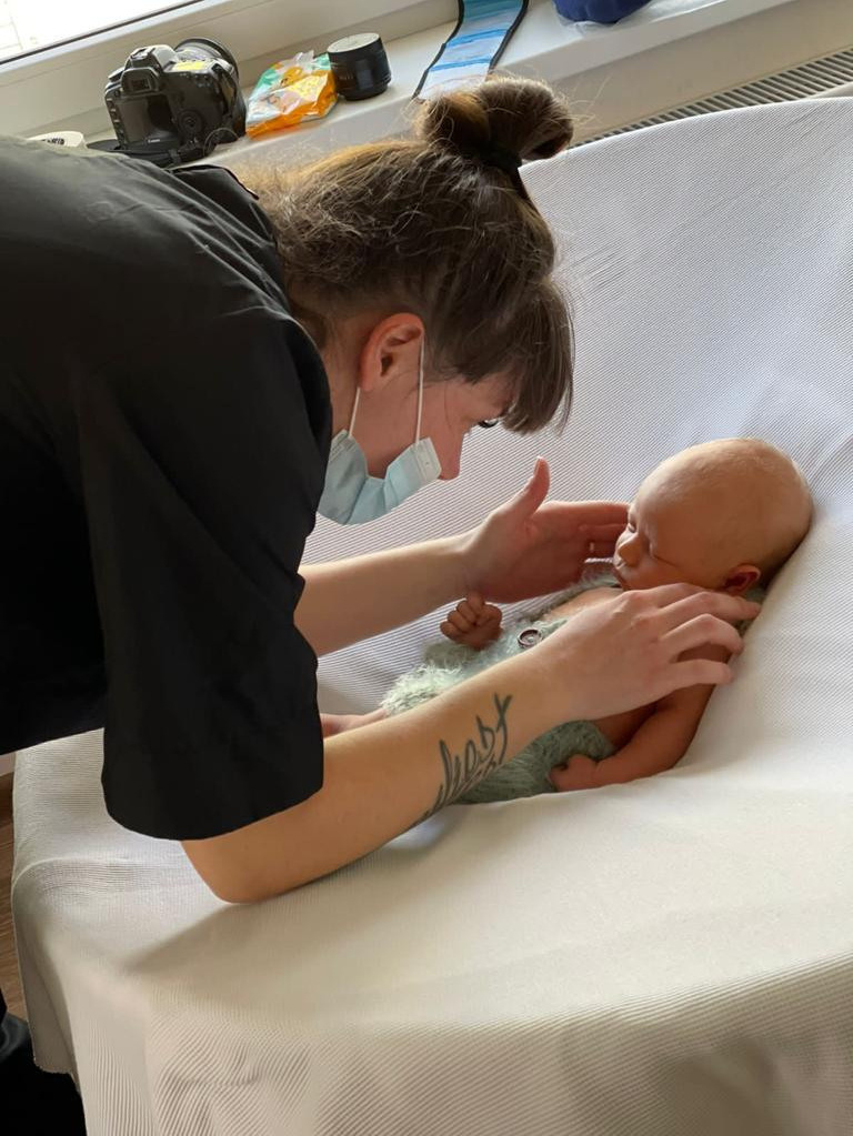 Процесс съёмки. Фотограф новорожденных в Воронеже