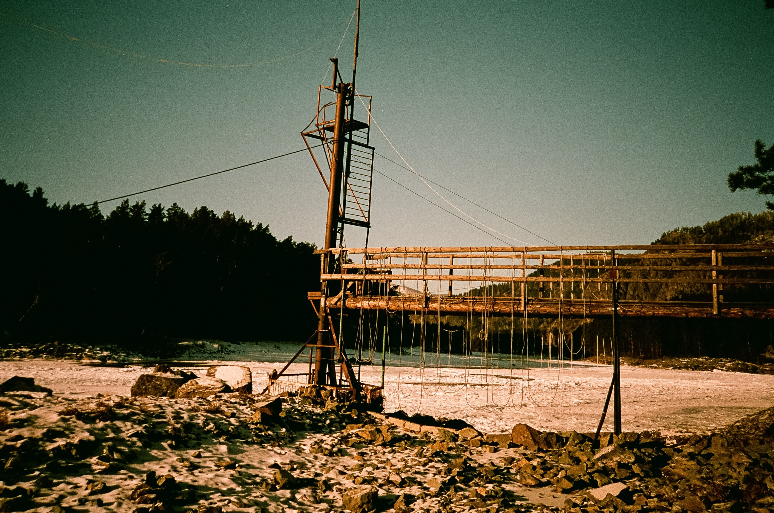 Путешествие на Алтай зимой: изумительные виды, снятые на фотопленку, ч