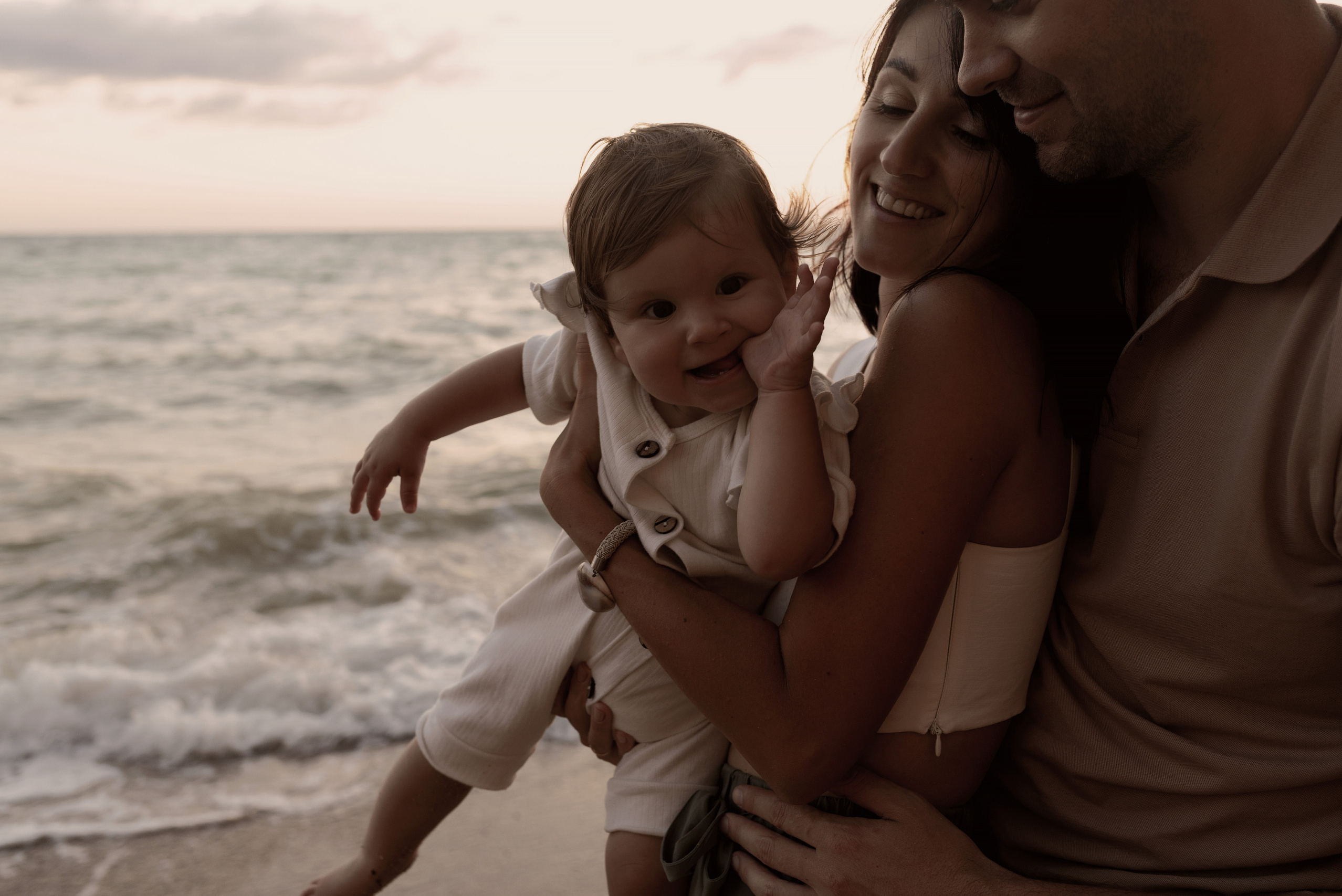 Семейный и свадебный фотограф в Крыму и в Севастополе Сазонова Эля