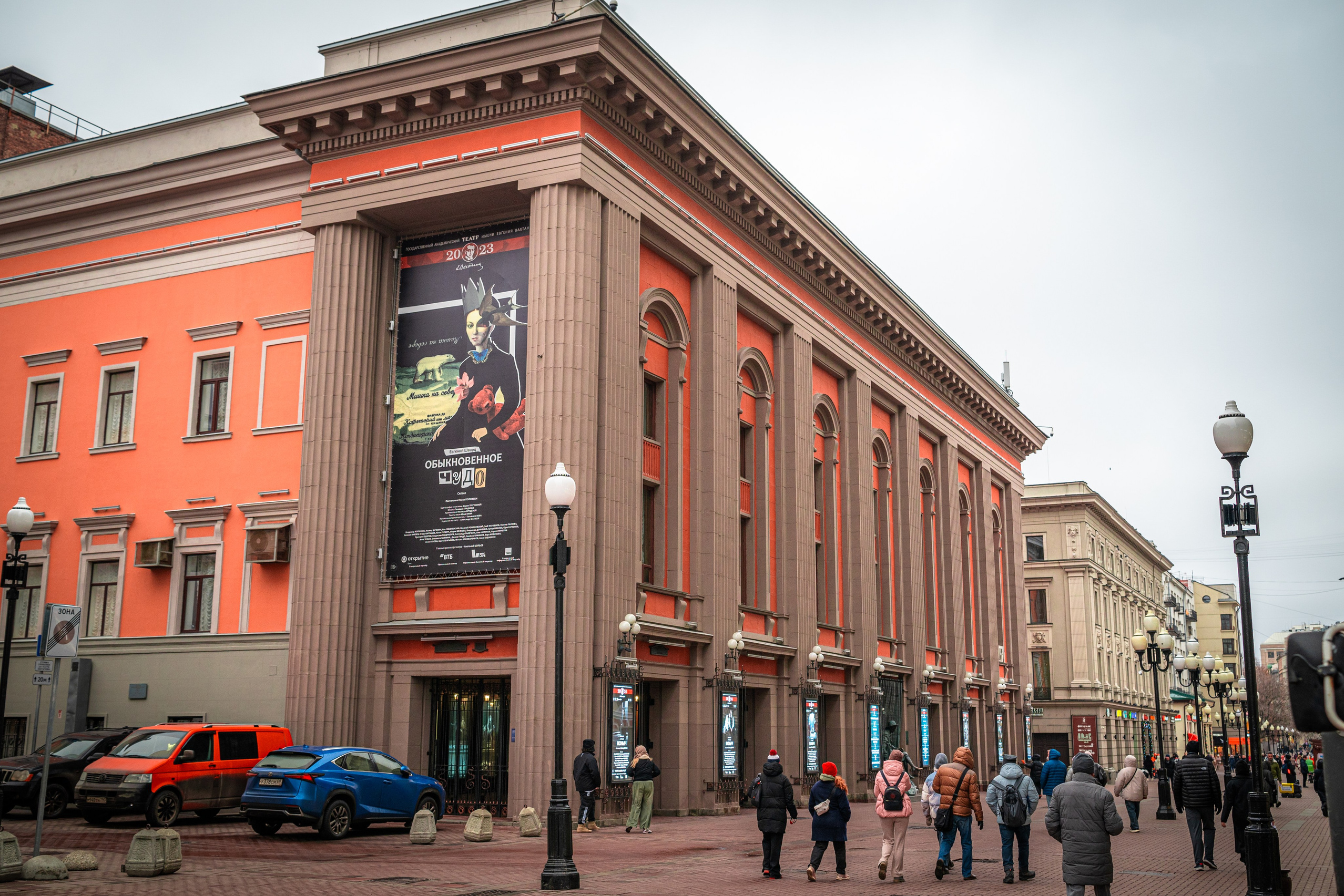 Наталья Шумова - аттестованный экскурсовод по Москве. П&П — Полезное с Приятным. Фотоэкскурсии — Москва на память. Экскурсовод и фотограф в Москве. Увези столицу в своём альбоме!