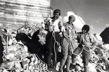 Самые значимые достижения в истории британского клуба «Pinnacle Club». “Steel Angel”: women’s climbing award