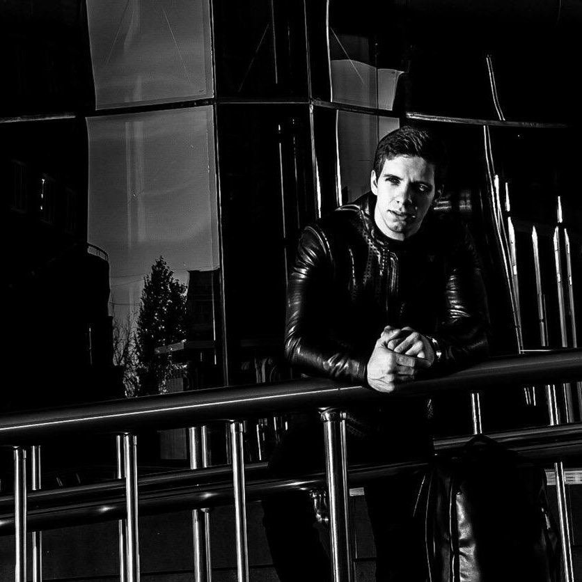 Контакты. Главная