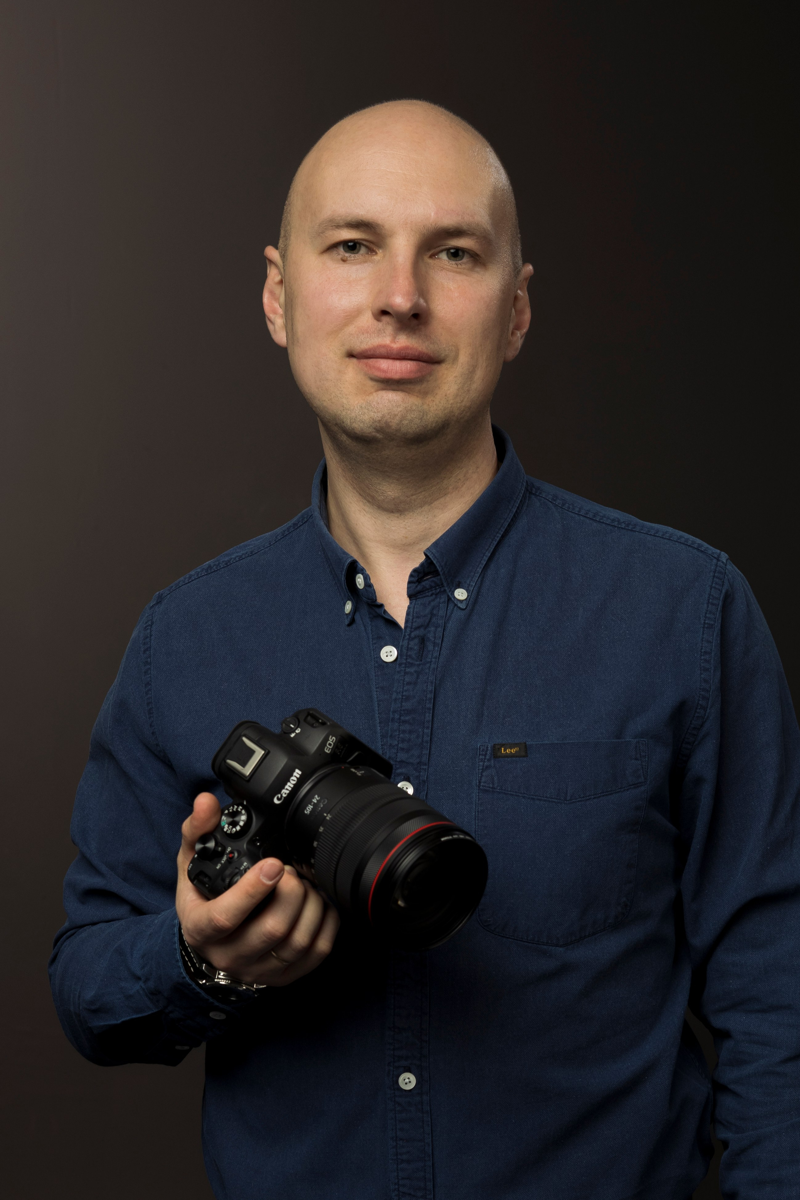 Контакты. Репортажный фотограф Санкт-Петербург | Роман Карбышев