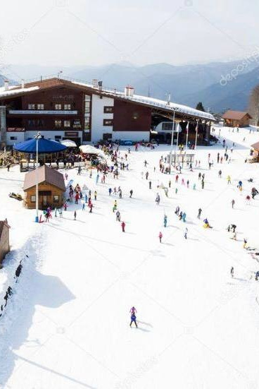 Инструкторы по горным лыжам Сочи Красная Поляна. Горнолыжная школа