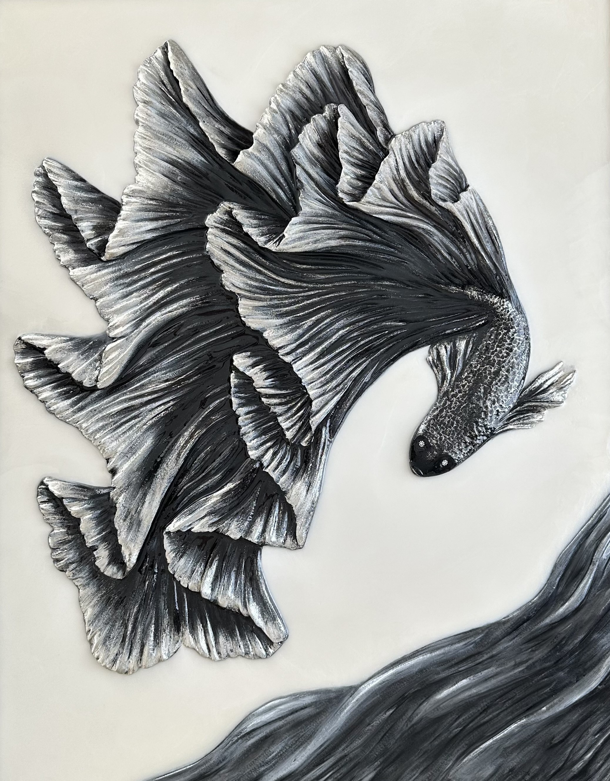 барельеф, панно, абстракция, декор, дизайн гостиной, интерьерные картины, декоративное панно, рыба, объем, фактура, интерьерная картина, дизайн офиса, интерьер кабинета