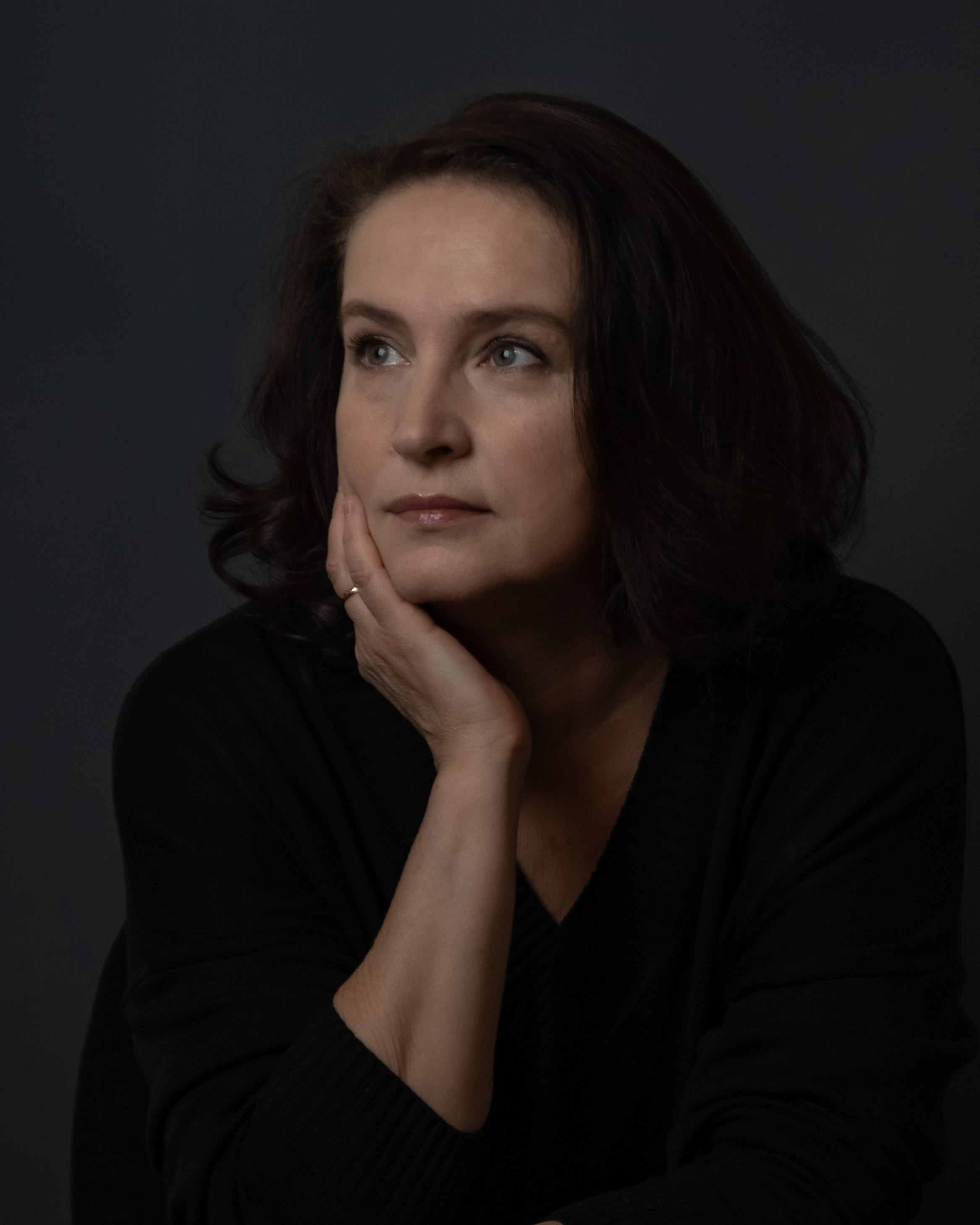 Контакты. Портретный фотограф в Краснодаре Елена Побродилина