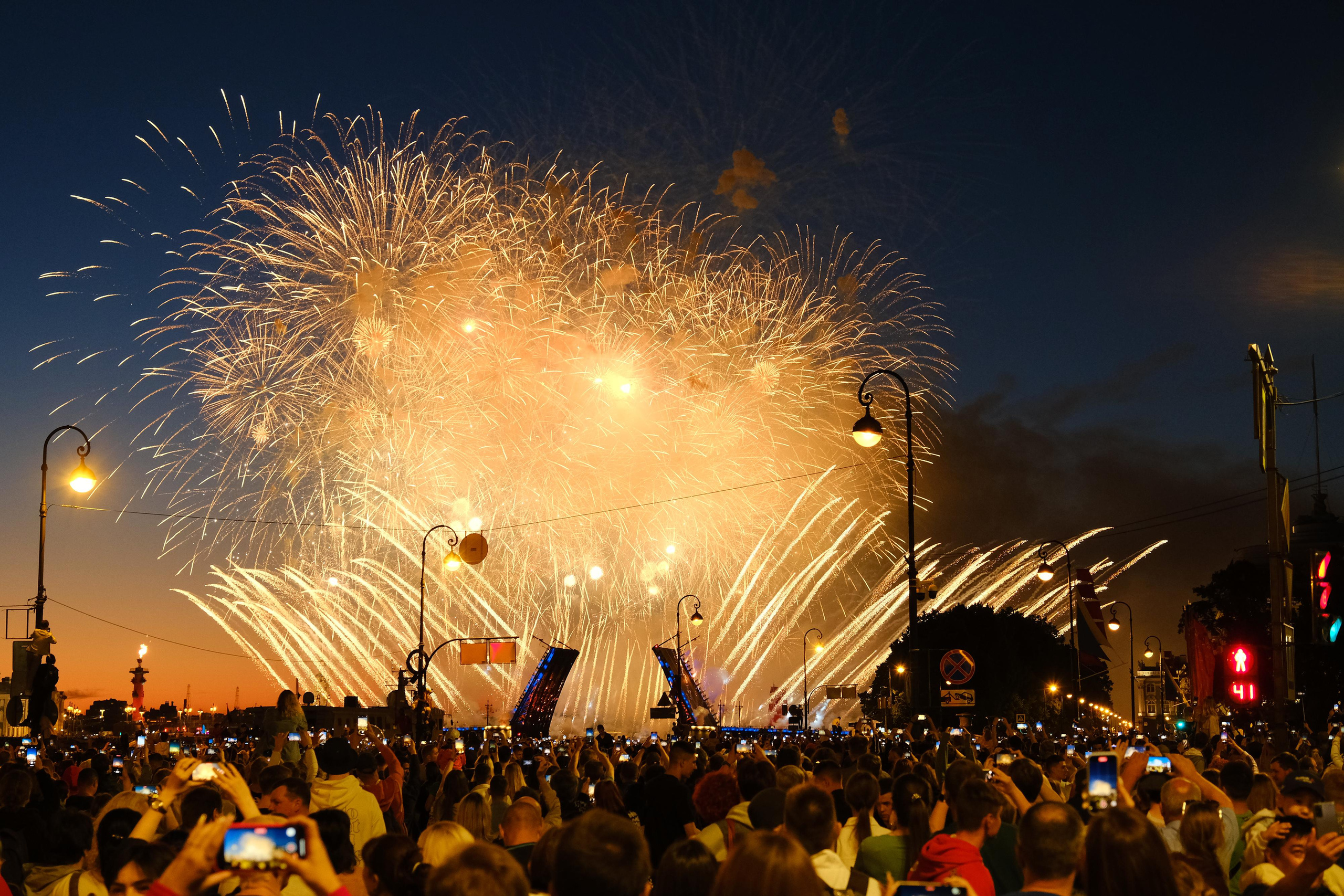 Услуги фотографа в Александровске-Сахалинском. фотосъемка. Алые Паруса