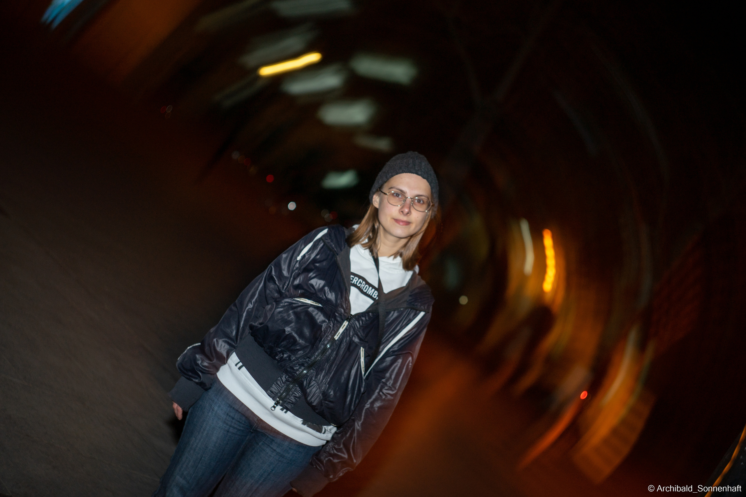 Evening walk around TJU. Photographer in Guangzhou, China. Archibald Sonnenhaft