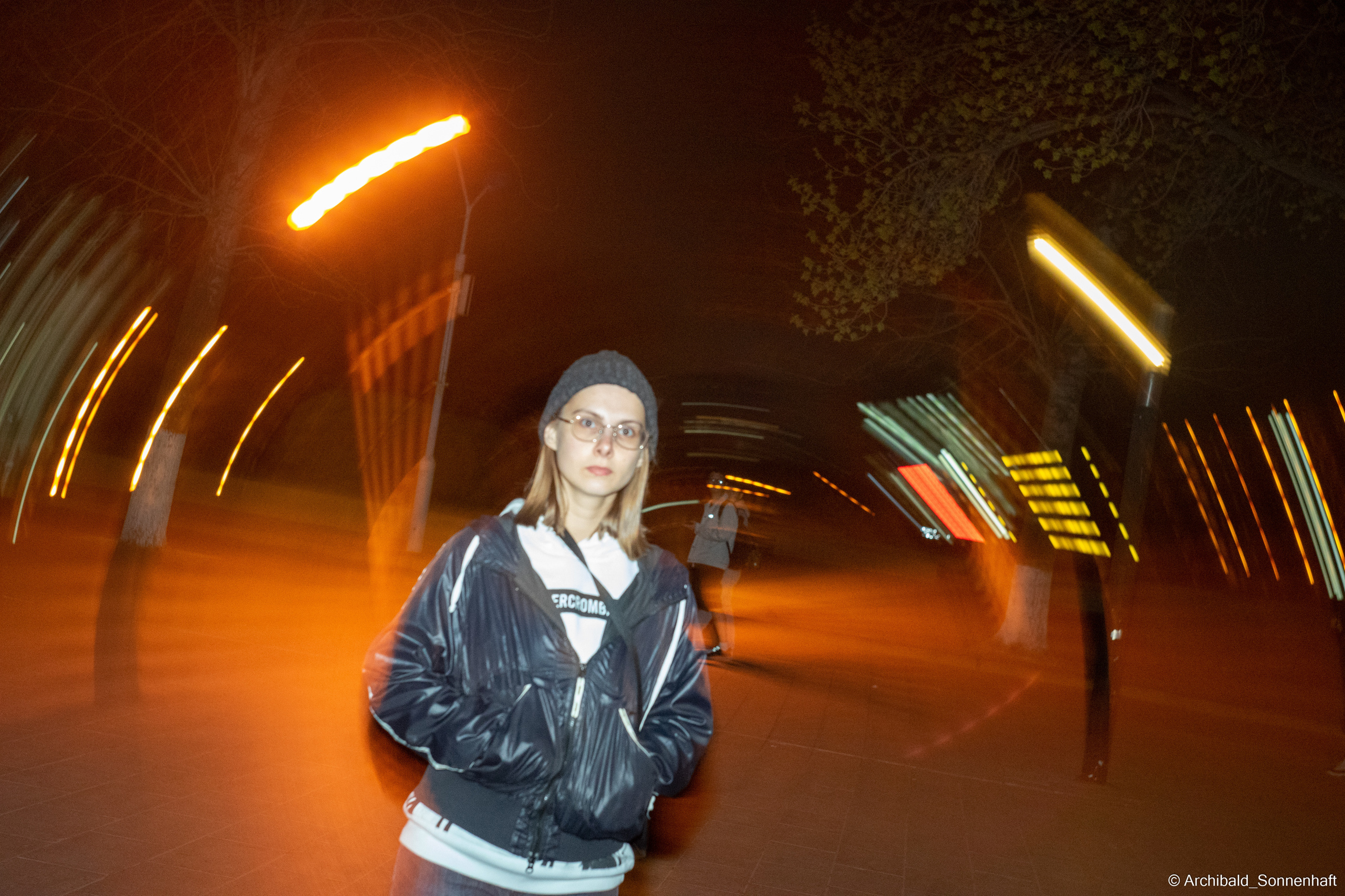 Evening walk around TJU. Photographer in Guangzhou, China. Archibald Sonnenhaft