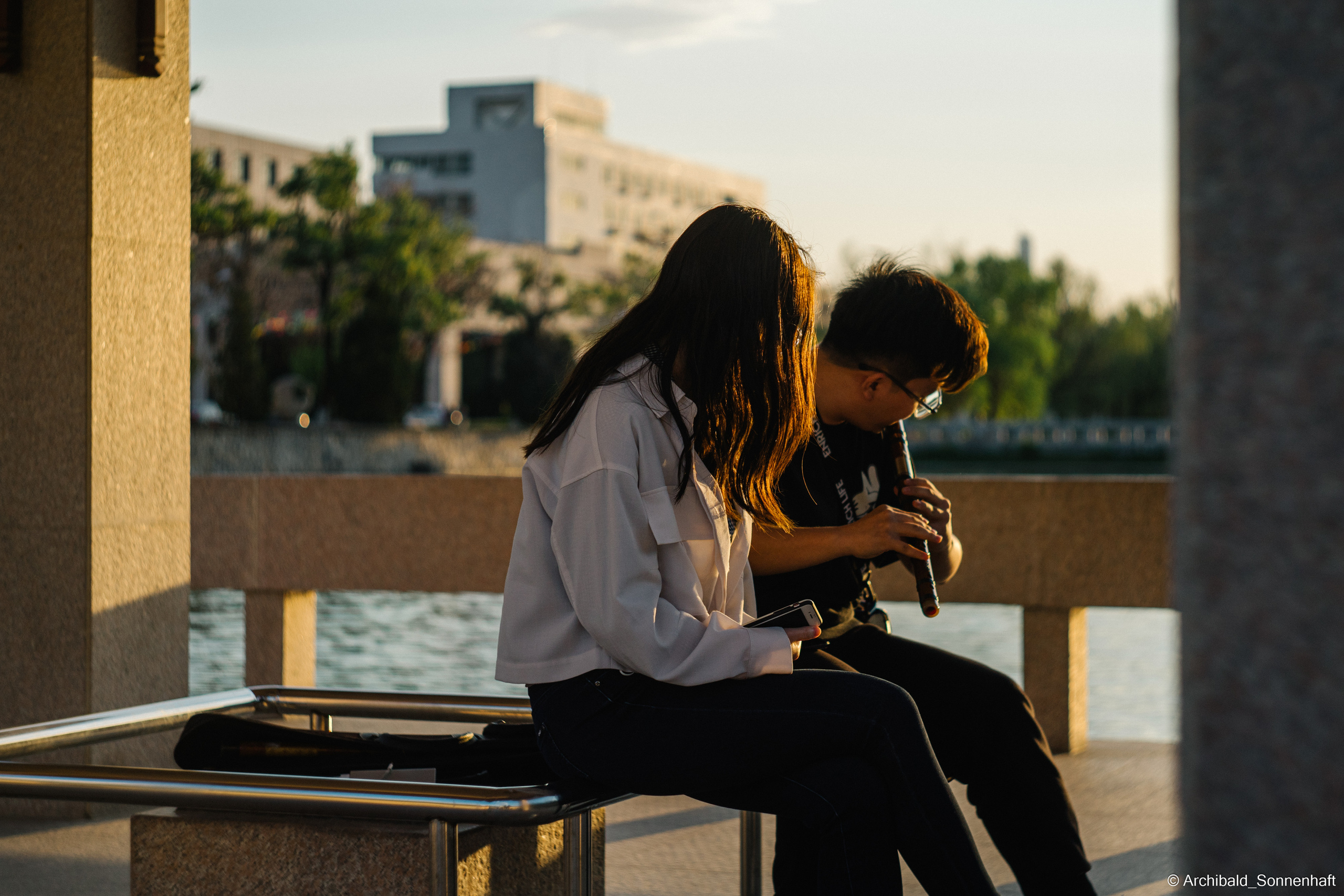 Walking in TJU on the first of May. Photographer in Guangzhou, China. Archibald Sonnenhaft