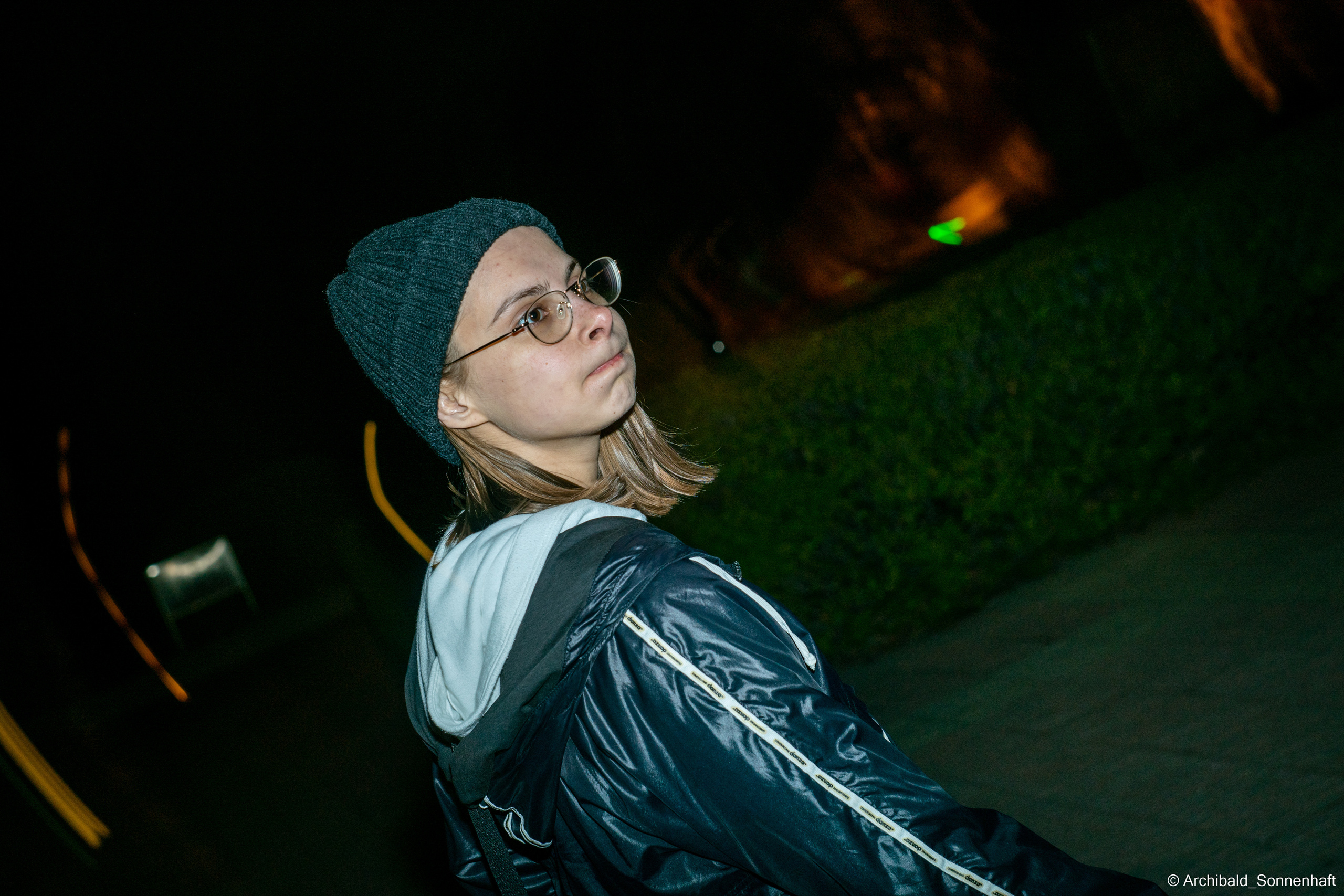 Evening walk around TJU. Photographer in Guangzhou, China. Archibald Sonnenhaft