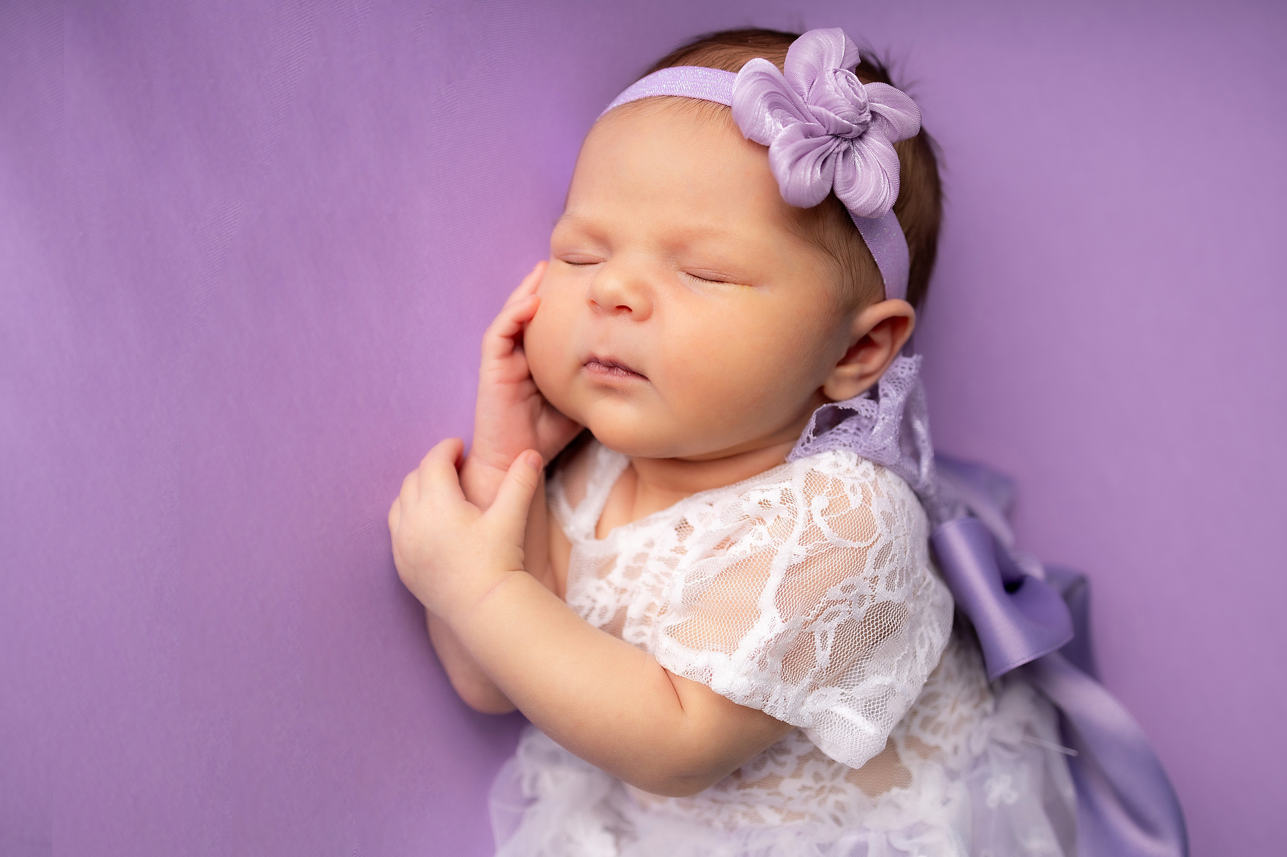 фотосессия новорожденного в Ханты-Мансийске