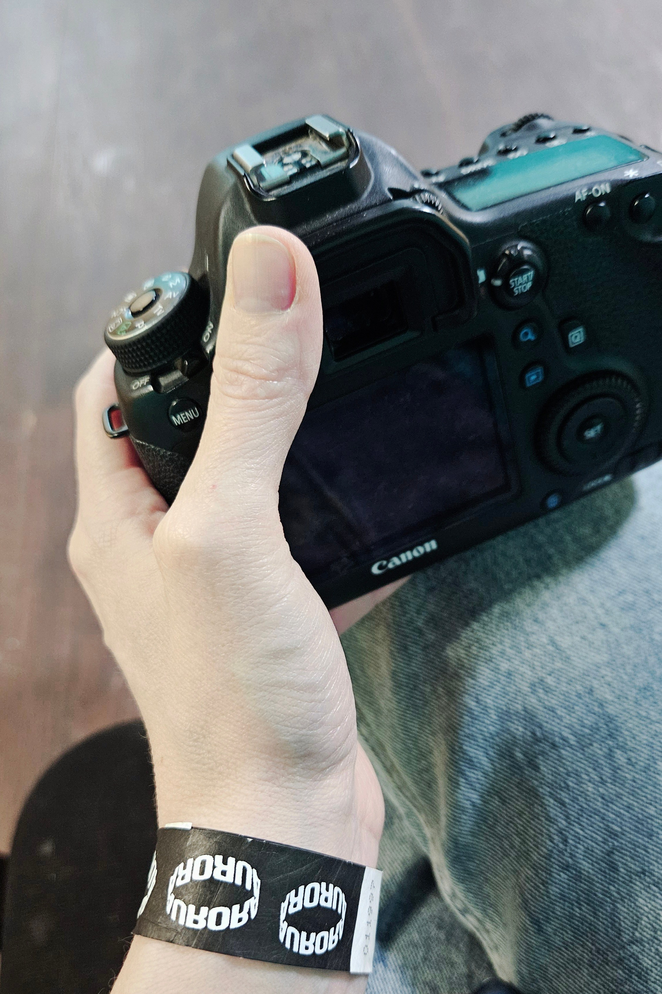 концертный фотограф в Санкт-Петербурге, фоторепортаж с концерта группы Brazzaville в клубе Аврора (Aurora Concert Hall) март 2026