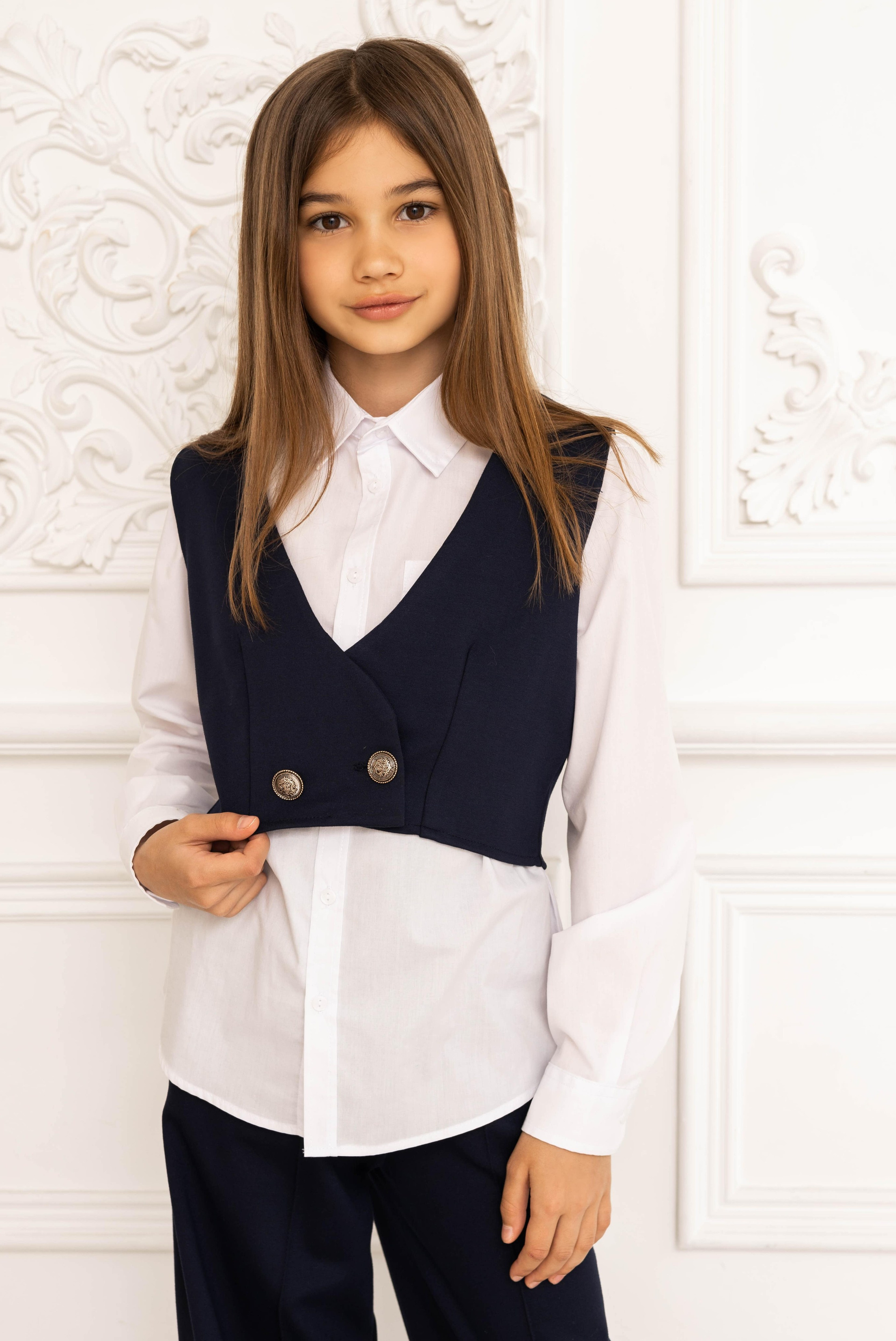 Предметное фото детской одежды - удобство и красота в каждом наряде.