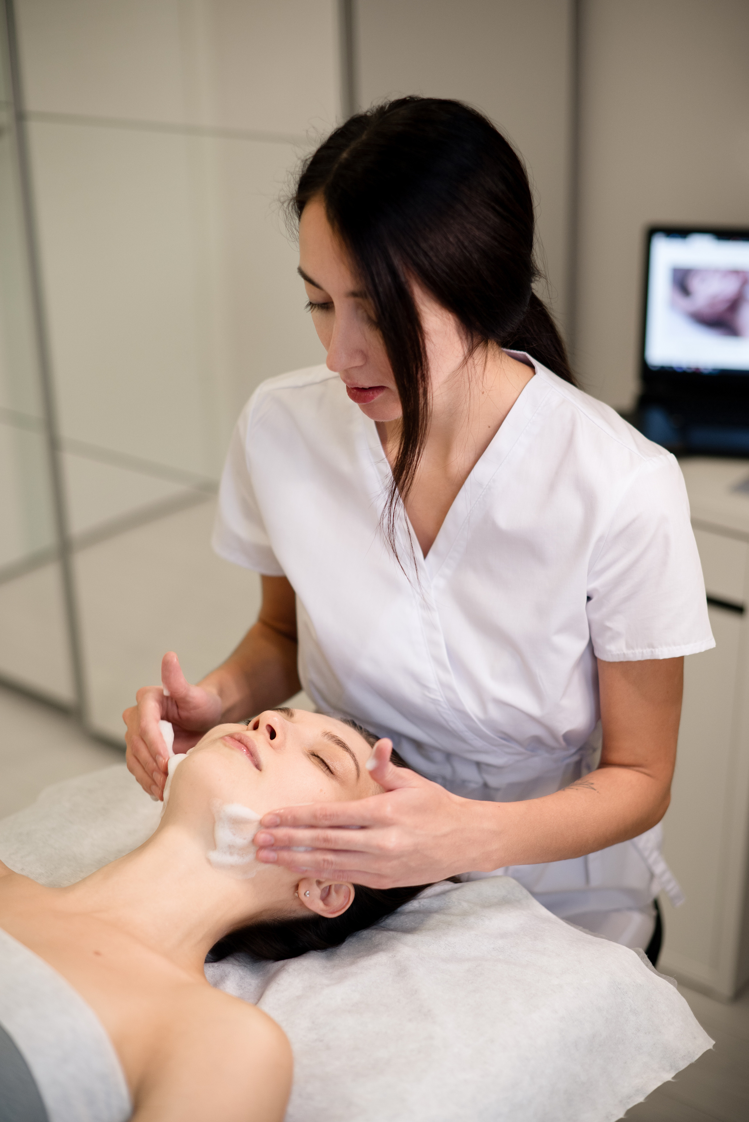 Уход. Эстетист-косметик в Иваново Яна Комова