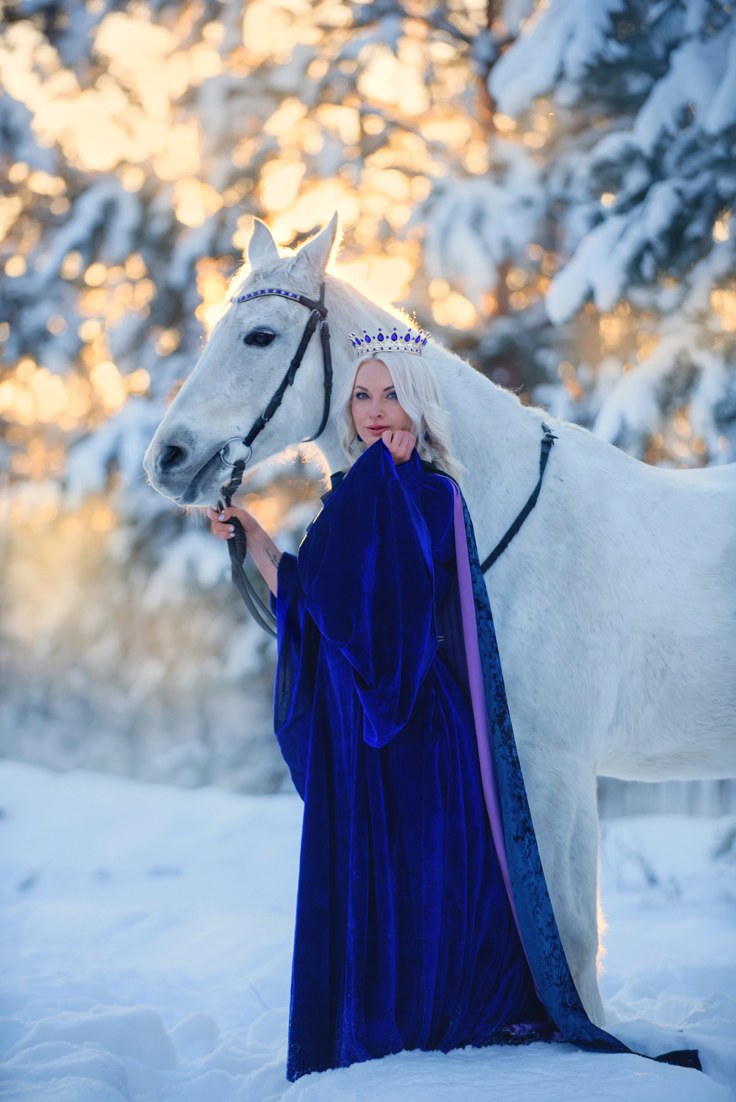 Доступные костюмы. Фотограф Вероника Ранцева, фотосессии с лошадьми в Минске и Могилеве