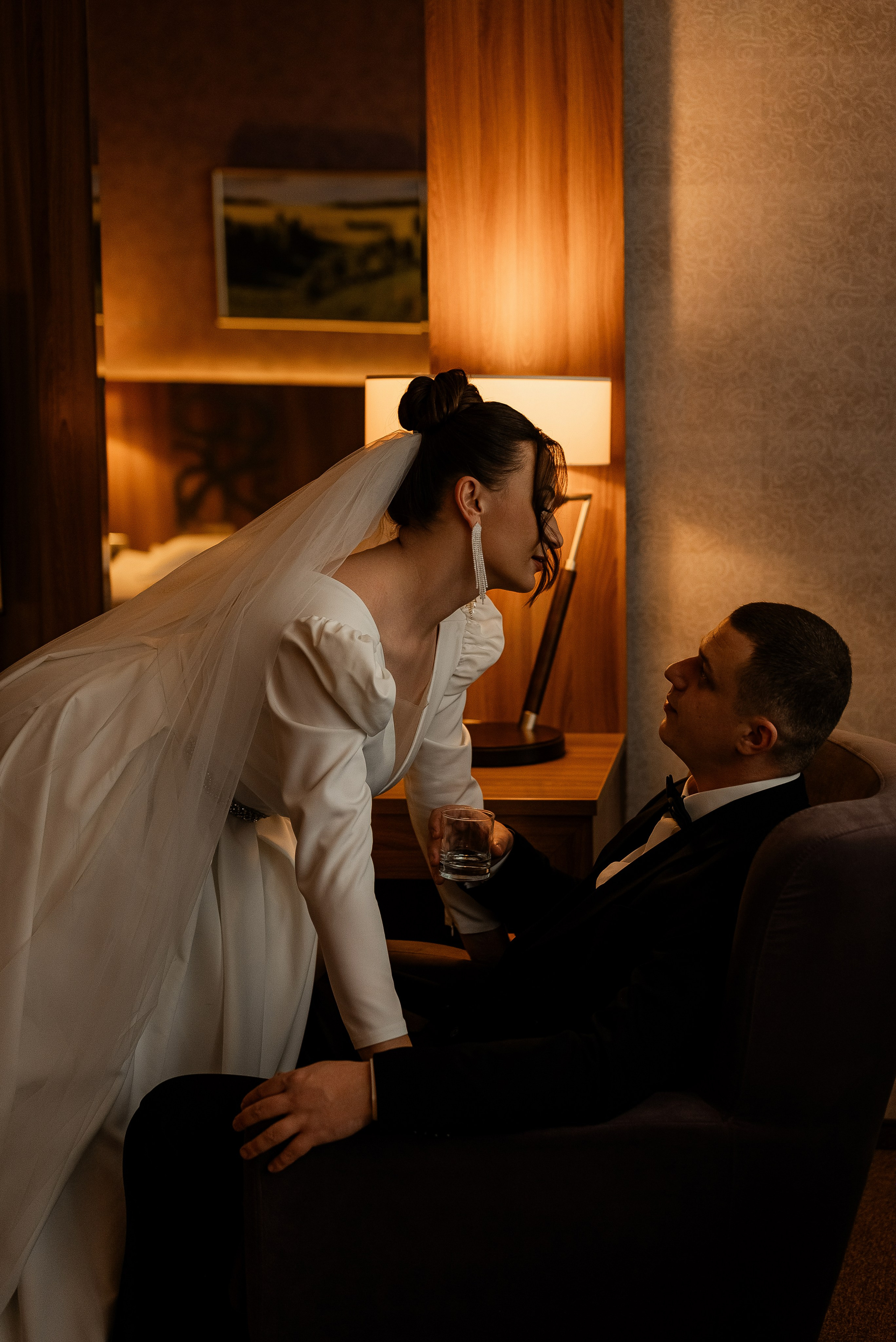 Топ локаций Минска для свадебной прогулки в дождь. Свадебный и портретный фотограф в Минске Наташа Каракулова