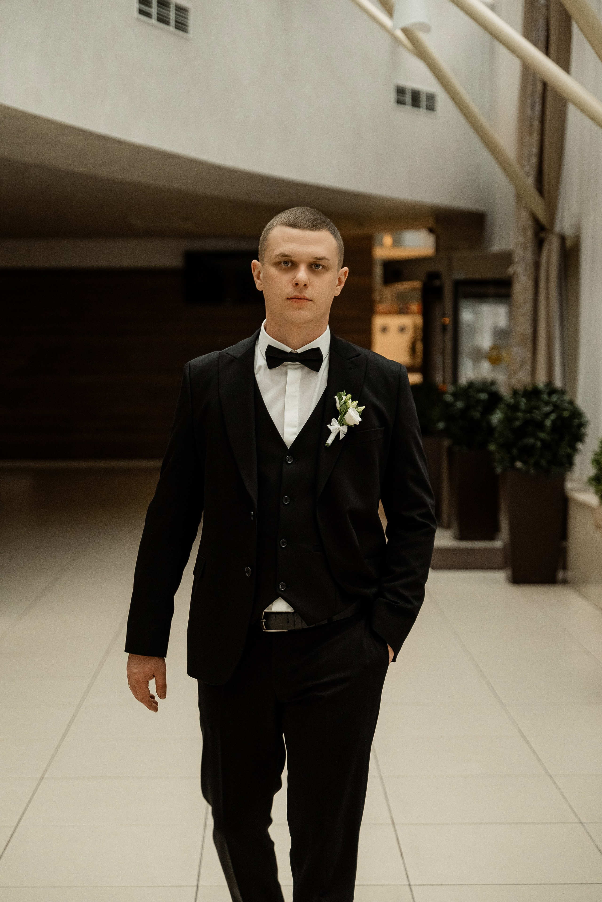 Топ локаций Минска для свадебной прогулки в дождь. Свадебный и портретный фотограф в Минске Наташа Каракулова