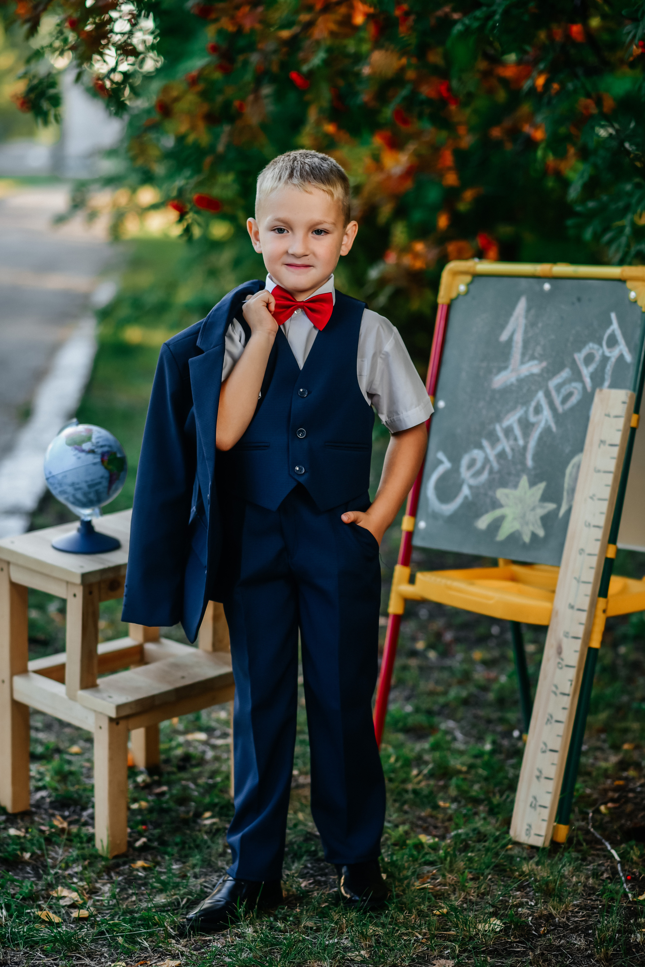 Фотодень «Здравствуй, школа». Семейный фотограф в Барнауле