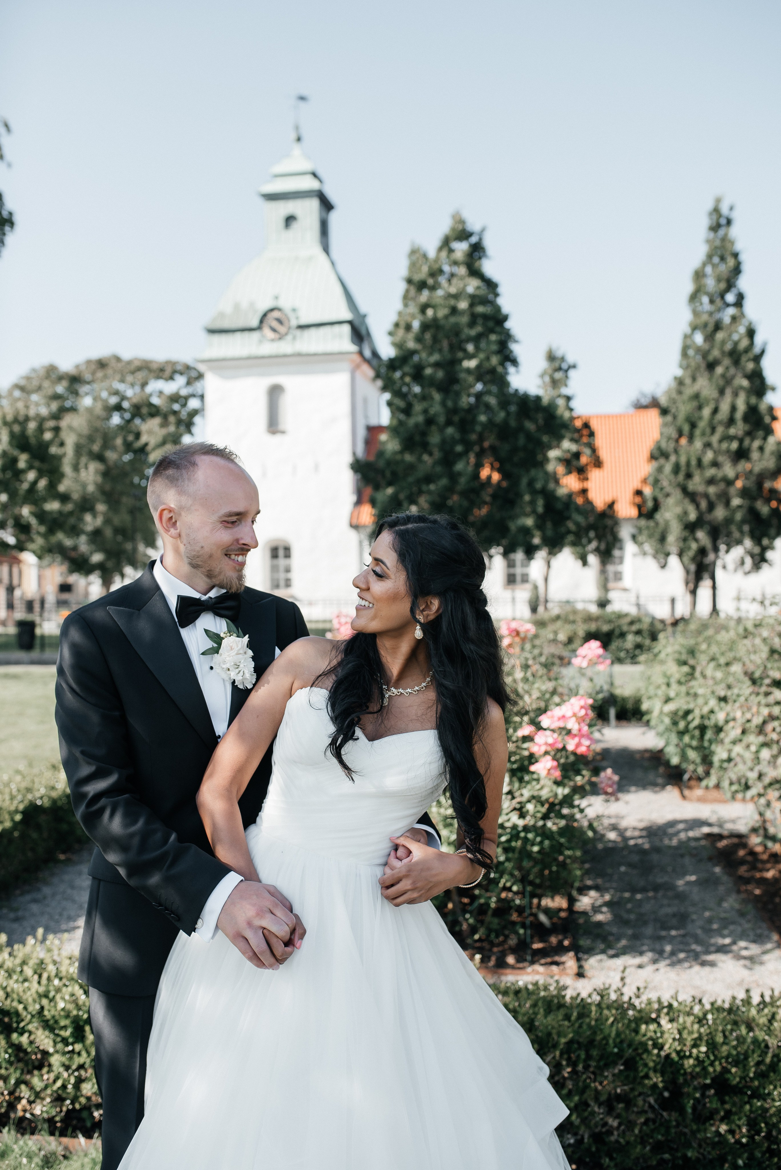 Bröllopsfotograf i Falkenberg — De vackraste platserna för bröllopsbilder. Bröllopsfotograf i Göteborg | Halmstad — Valentina