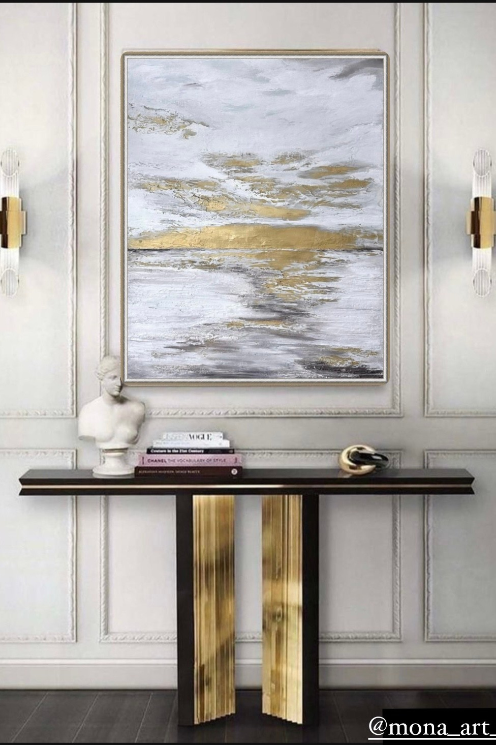 черная картина с золотом