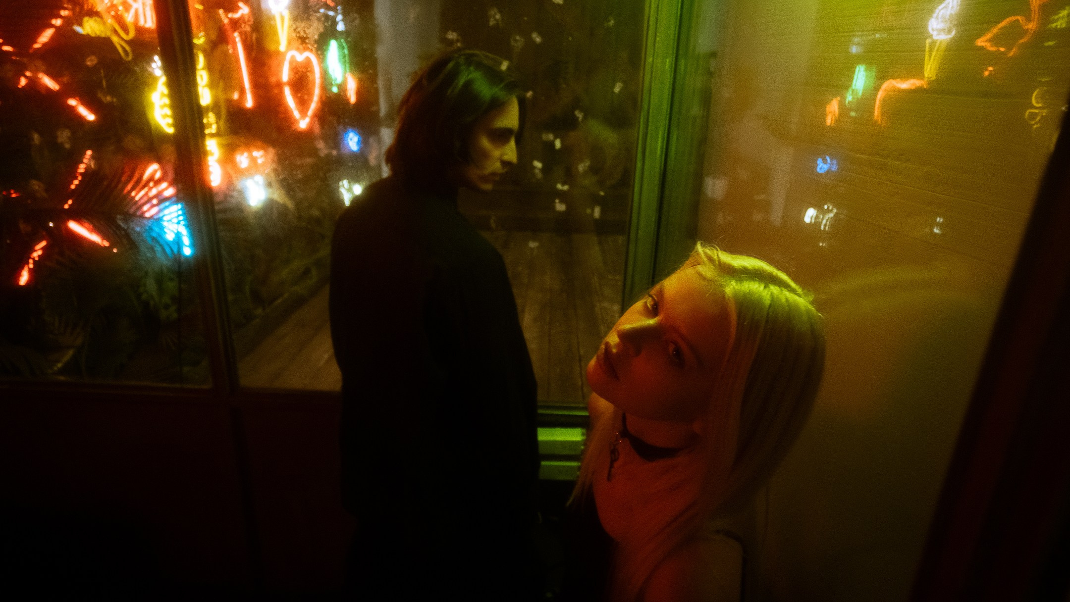 фотограф Москва. ночная фотосессия. Ночные фото и видео. прогулочные фотосессии. парные фотосессии. заказать съемку. заказать фотографа на вечеринку. заказать фотографа на день рождения. Фотографы Москвы. Ночные фото. Ночные кадры. Кадры в лоулайт. Фотосессия . Фотосессия в Мск.