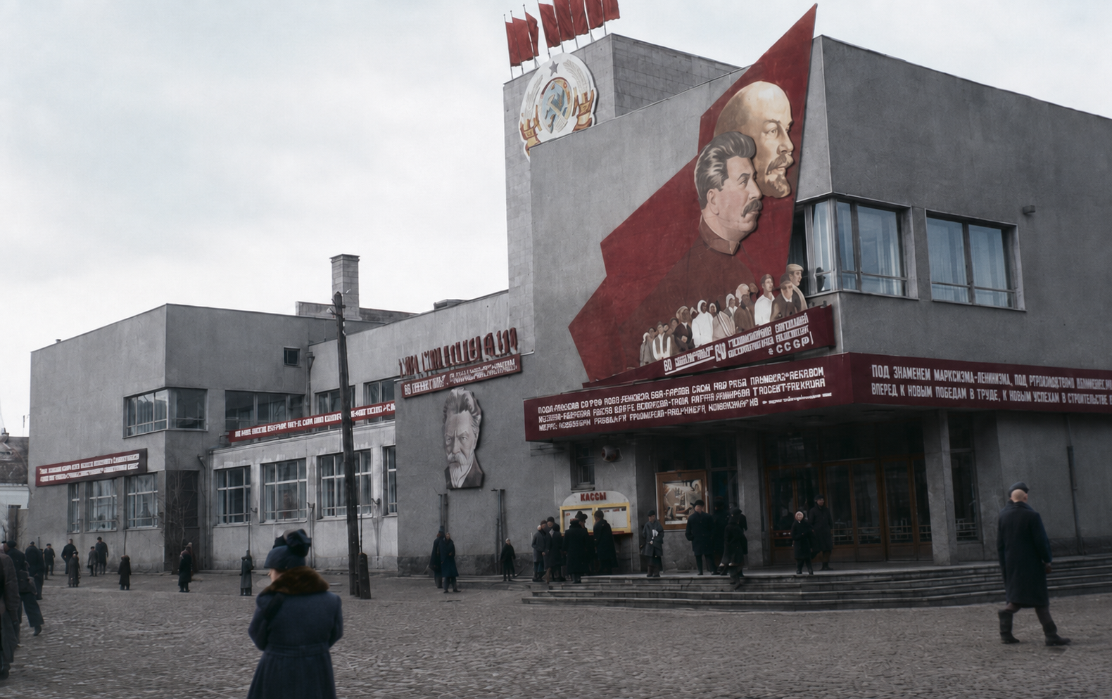 ОЖИВШЕЕ ПРОШЛОЕ. ФОТОИСТОРИЯ. УСКОЛЬЗАЮЩАЯ КРАСОТА В ДЕТАЛЯХ