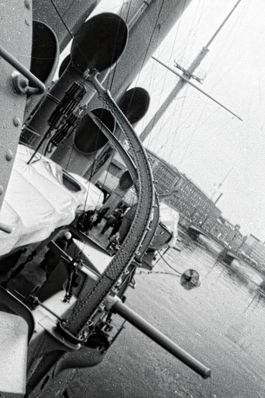 Открытие фотосайта и кадры 40-летней давности. НЕЙРО-АРТы Воеводова