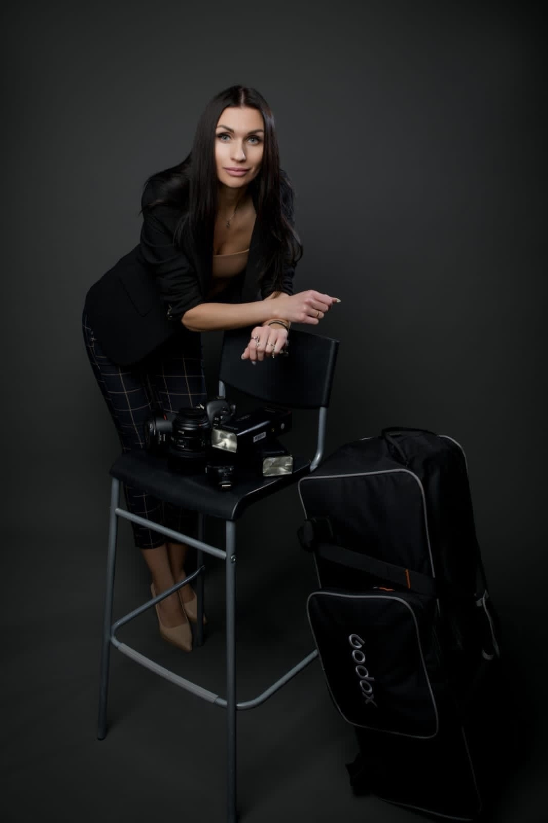 Почему мы не приезжаем доснимать детей, которых не было на съёмке?. Фотокниги в Туле. Выпускные фотокниги в Туле