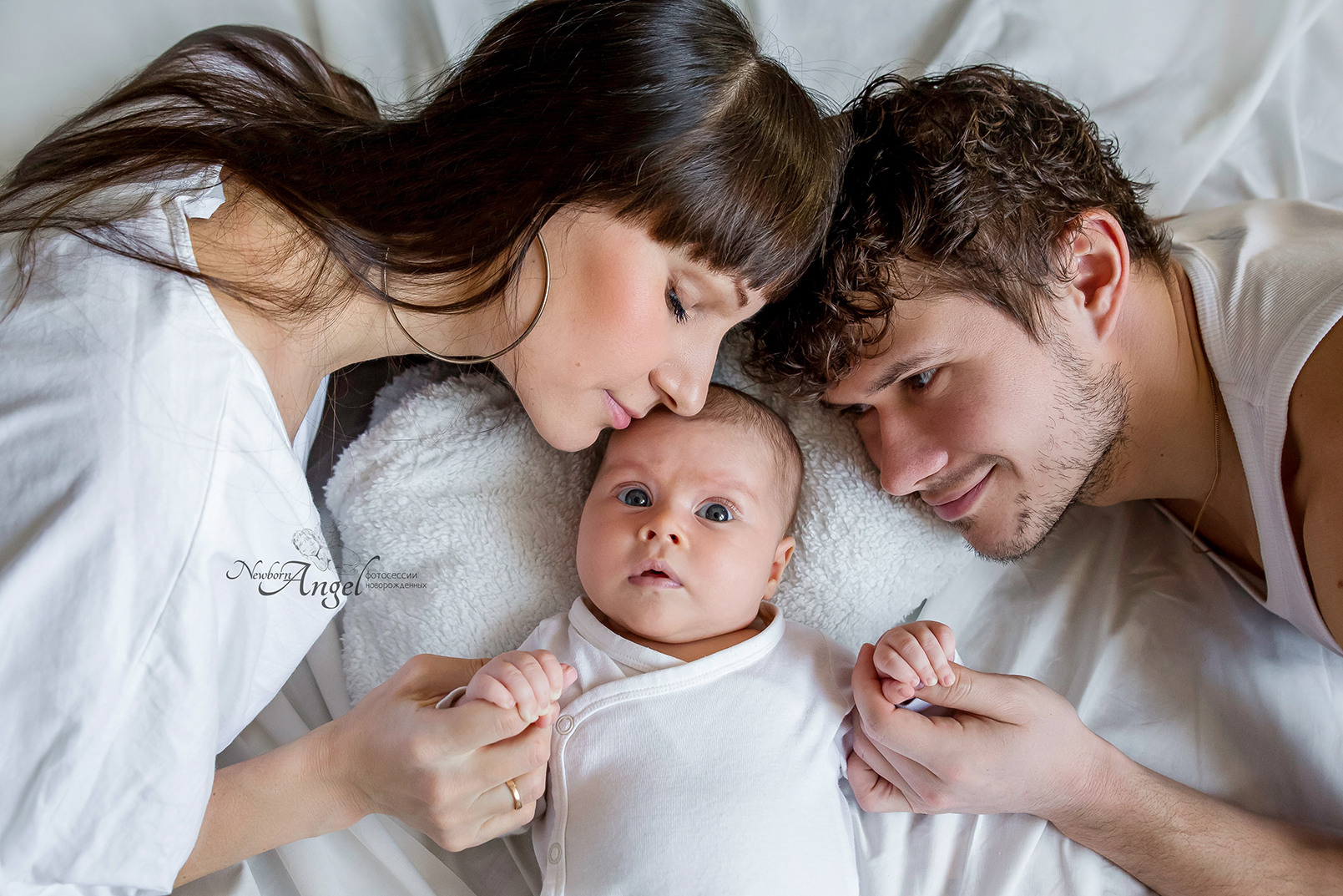Семейные фотосессии. Фотосессия новорожденного в Москве Newborn Angel