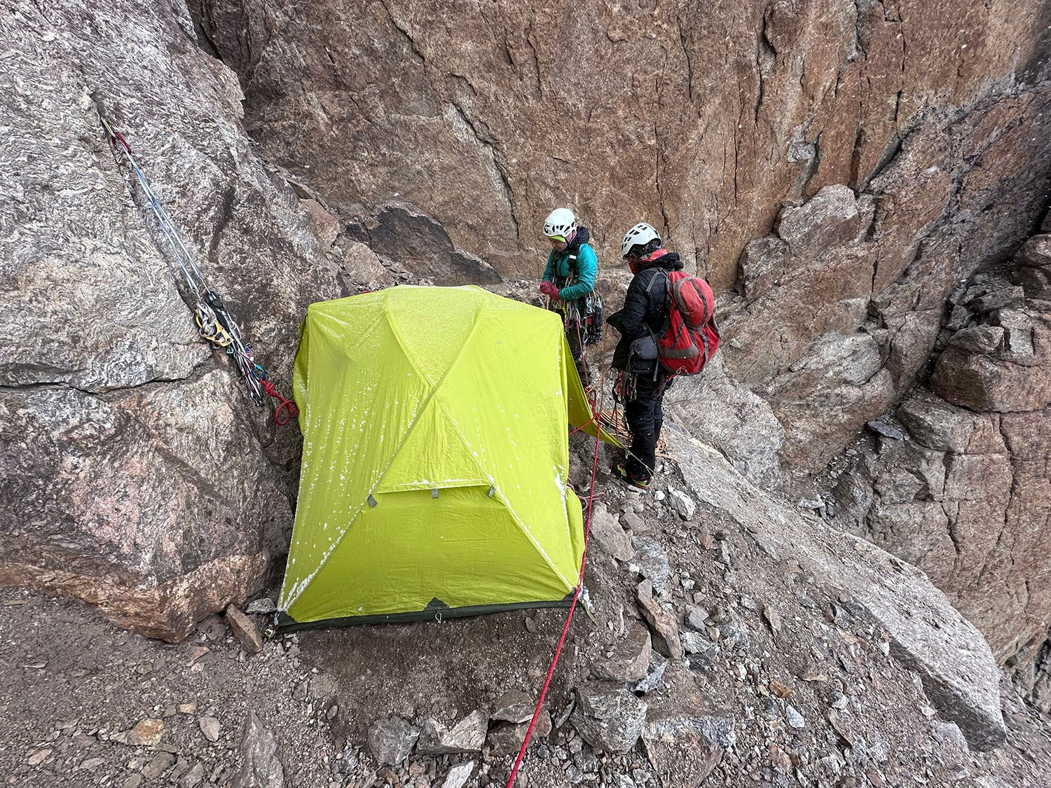 Номинанты 2025: Первопрохождение на пик Iris в долине Мияр в Индийских Гималаях маршрут «Карма». Премия Стальной Ангел