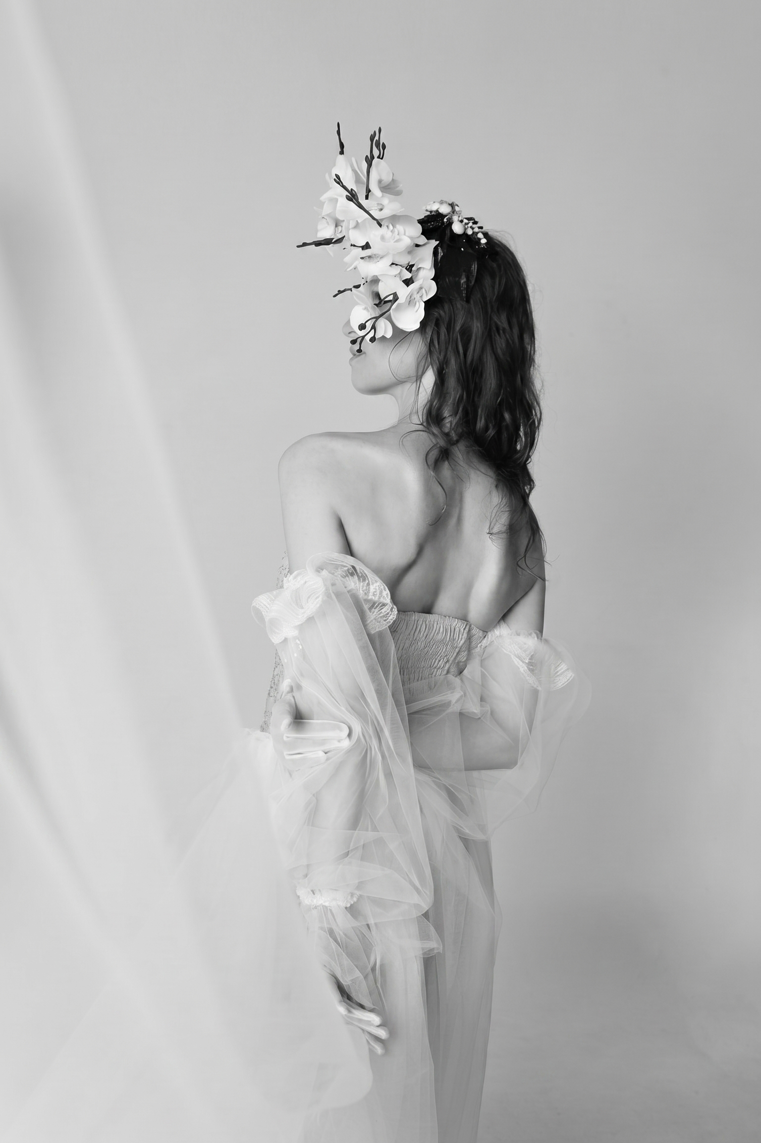 THE WHITE ORCHID. Yulia Yurchevskaya | Art Director & Visual Visionary