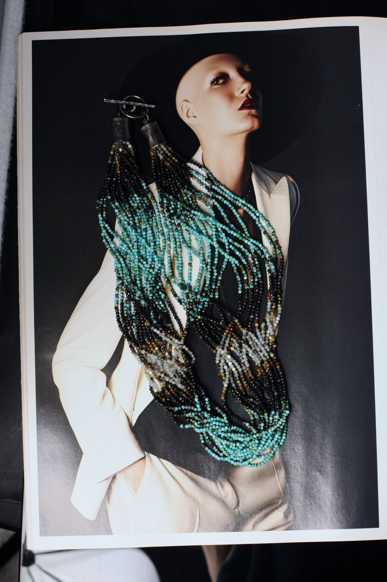 MAGNETISM — авторская коллекция Евгении Миловидовой. EUGENIKA JEWELS — Идеальные украшения для избранных