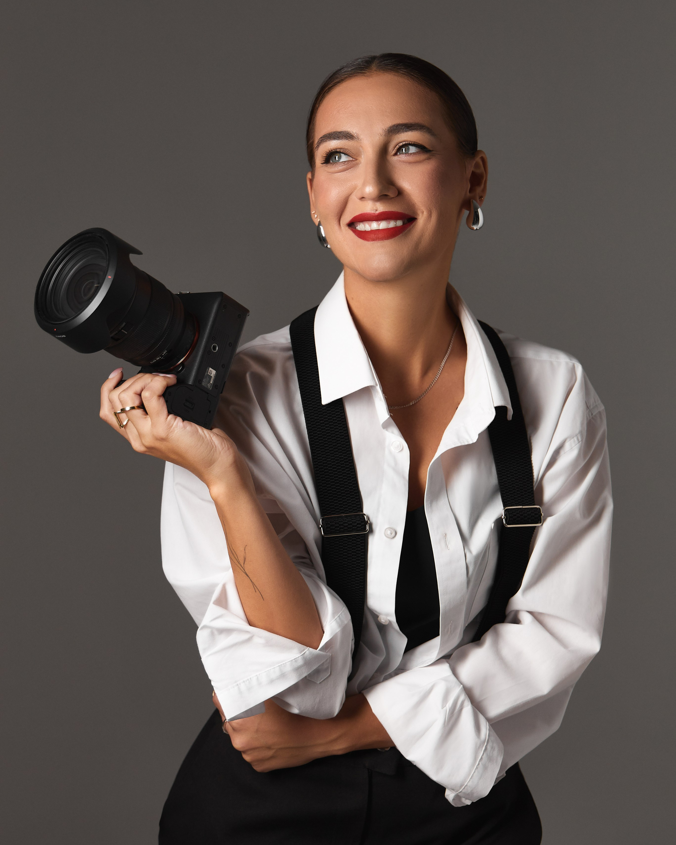 Контакты. Отельный интерьерный фотограф Сочи