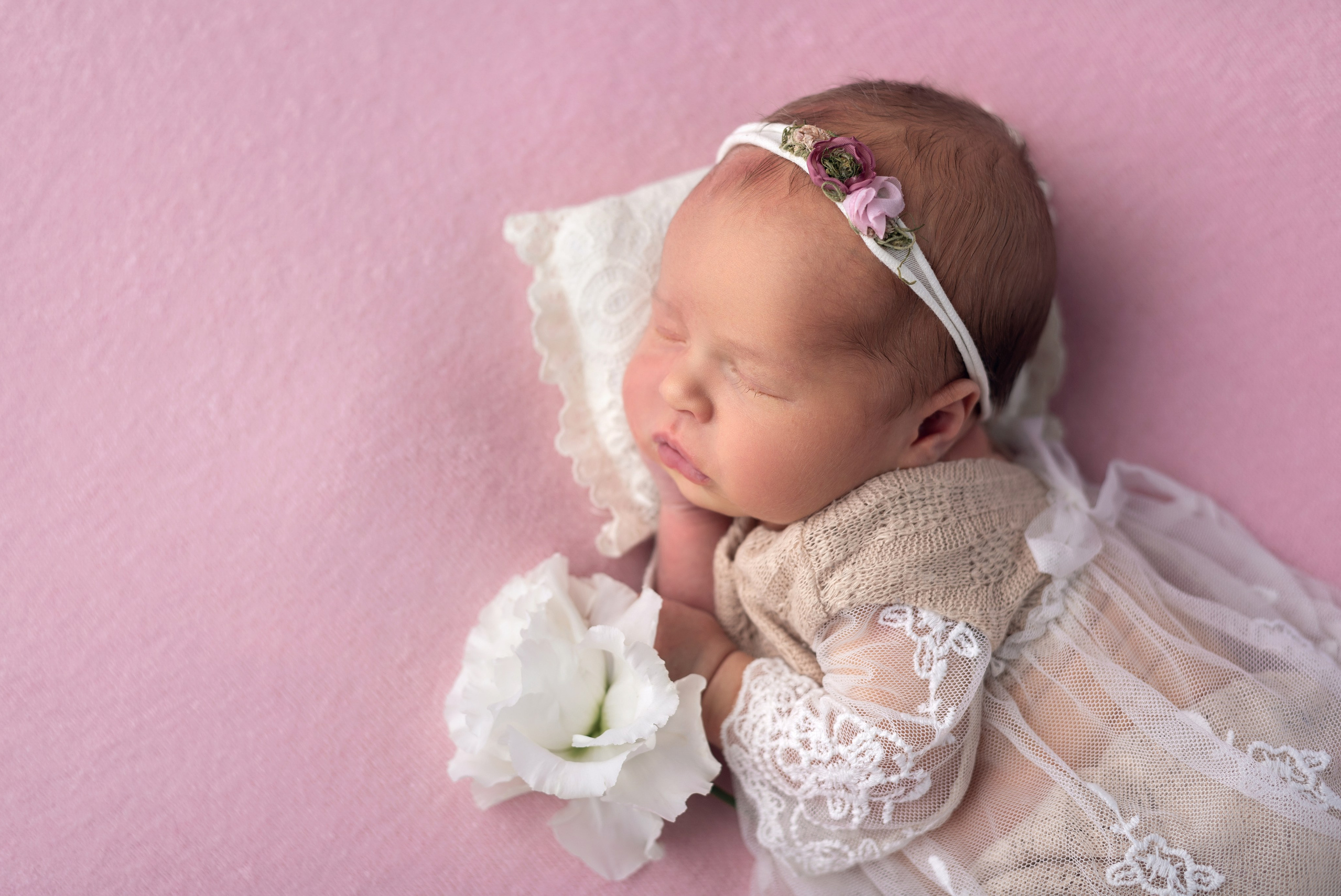 Гардероб девочки. Фотограф новорожденных в Екатеринбурге Анастасия Карманова