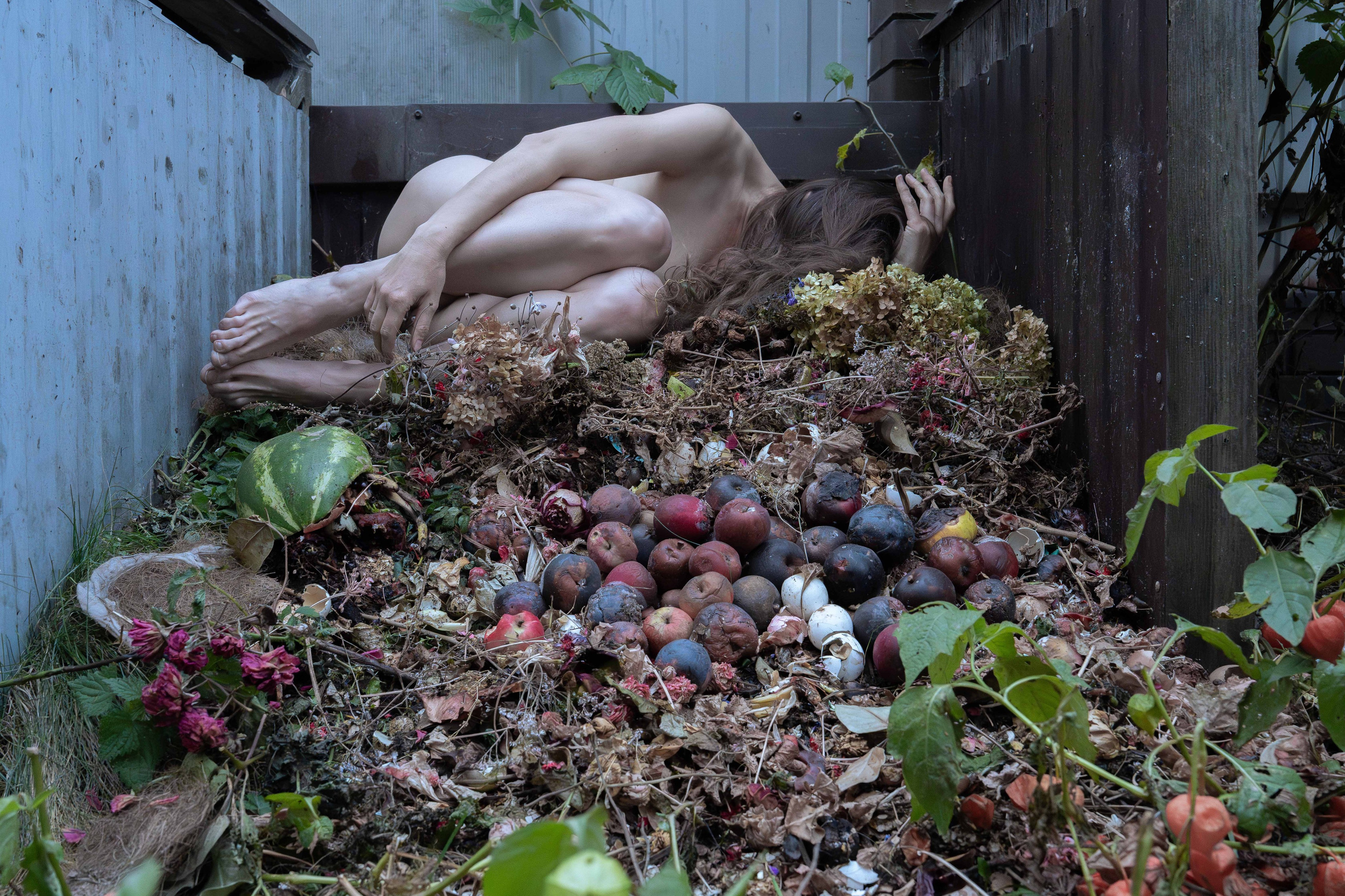 Mogilevtseva Daria is a photographer and an interdisciplinary artist