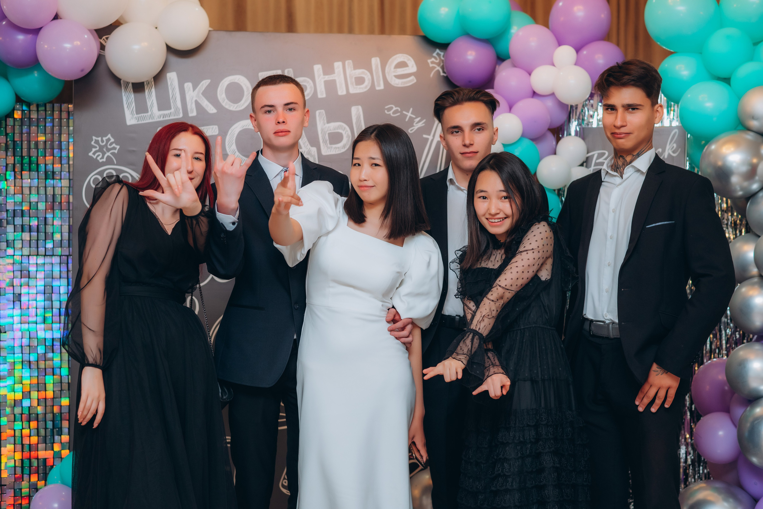 Стоимость выпускной 9-11классы. Выпускные книги Анапа Новороссийск Краснодар