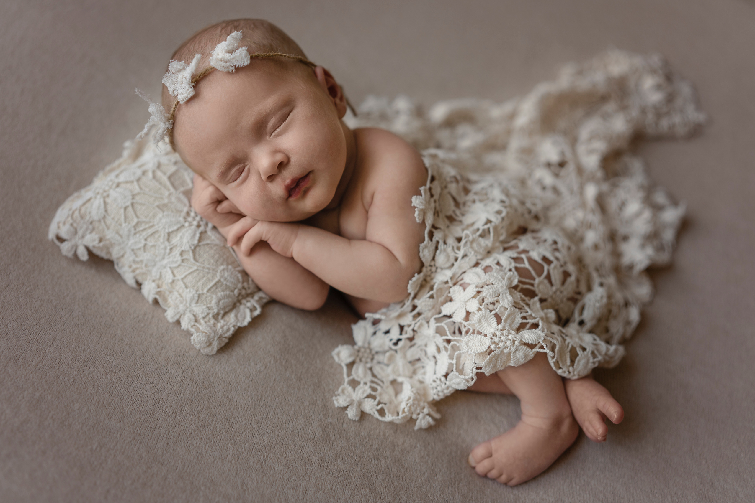 Фотосъёмка Newborn. Детский и Семейный Фотограф