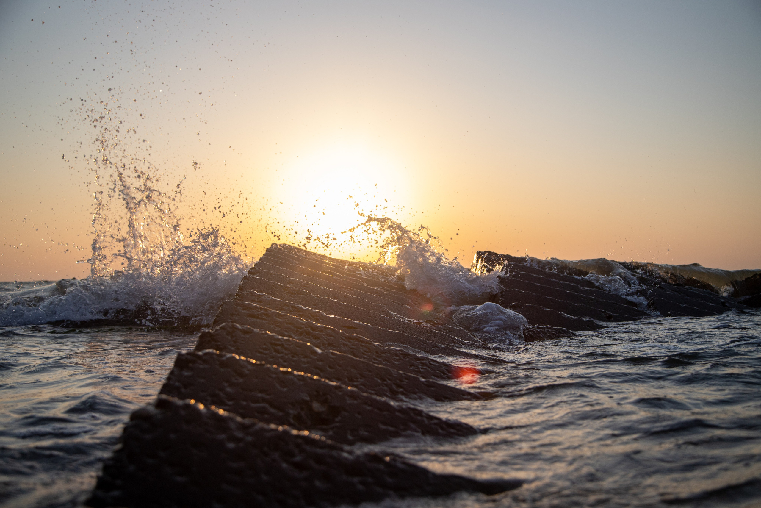 Фотографии природы Крыма из 2021 года. Море, холмы, закаты. Фотограф видеограф широкого профиля Денис Захаров