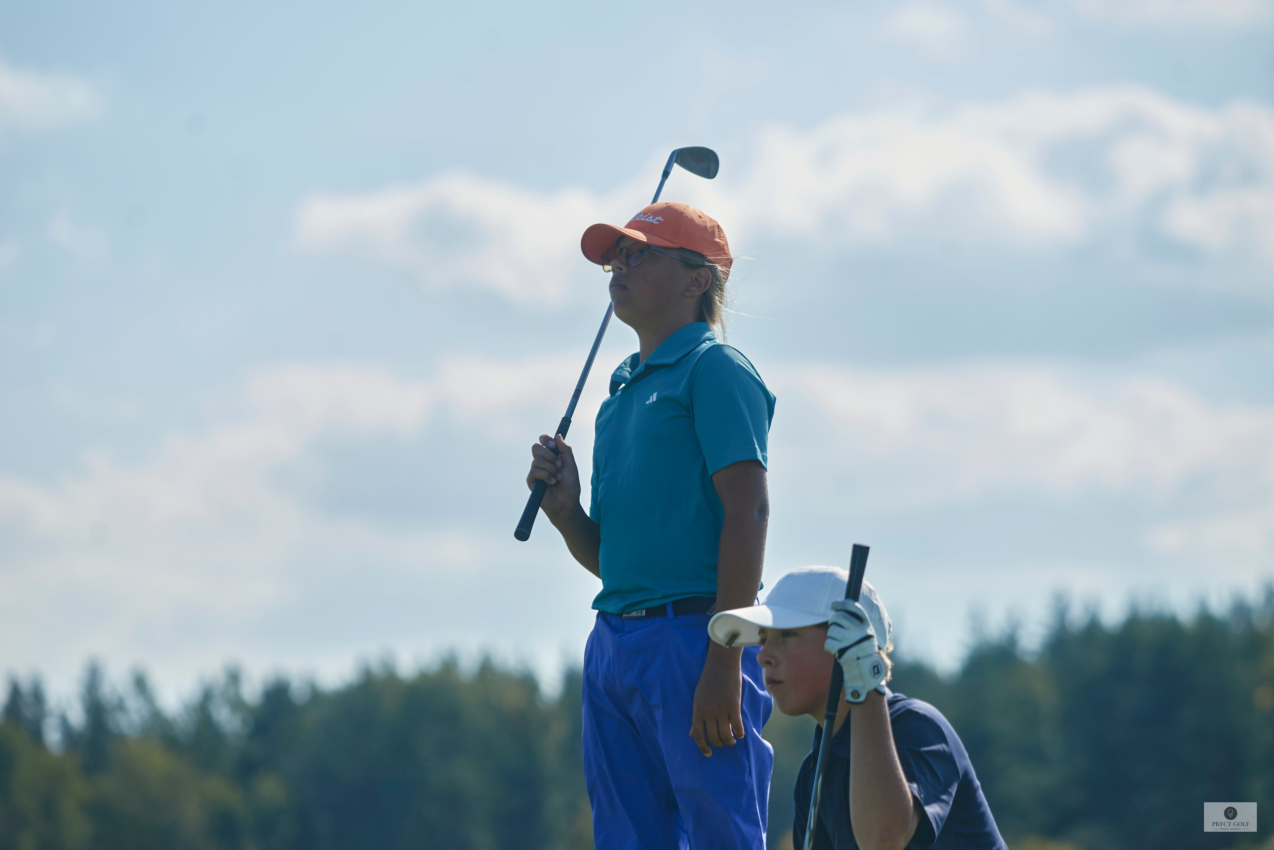 Старшие спортсмены. Академия гольфа NSU в Москве. Тренировки по гольфу для детей и взрослых, тренировки для новичков