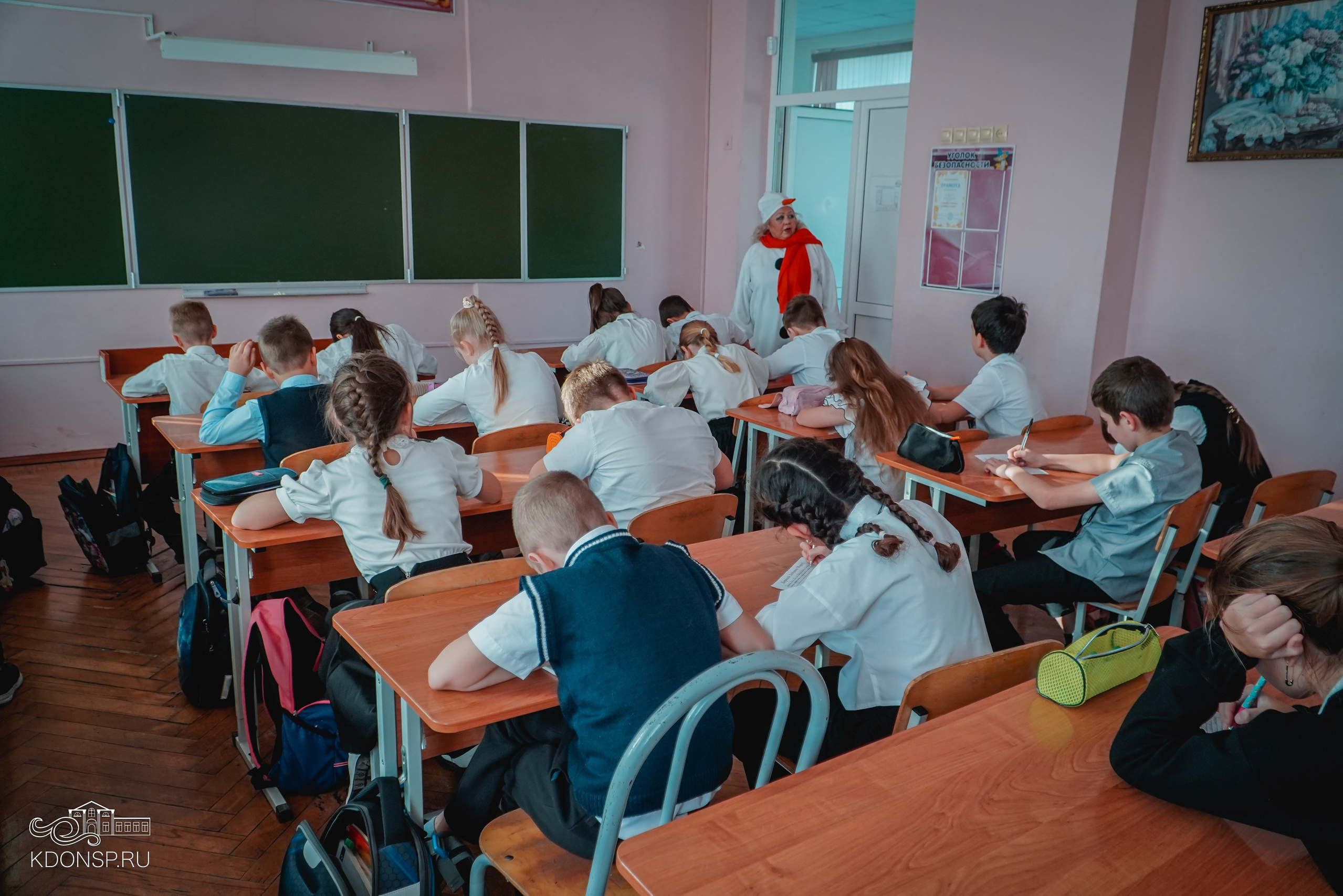 День рождения Деда Мороза. Новотитаровский Дом культуры