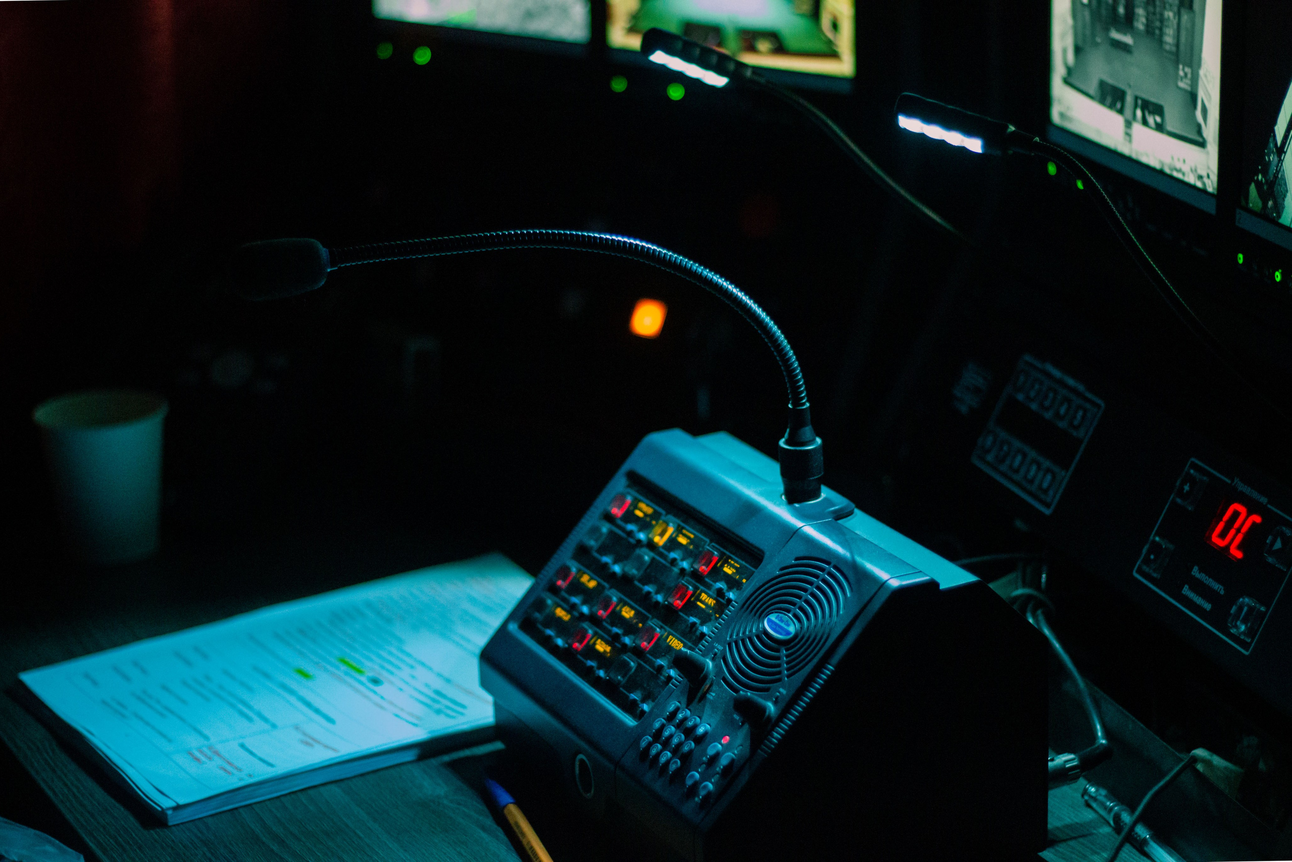 Документальный фотопроект в Александринском театре. Юля Мурашова портретный и документальный фотограф