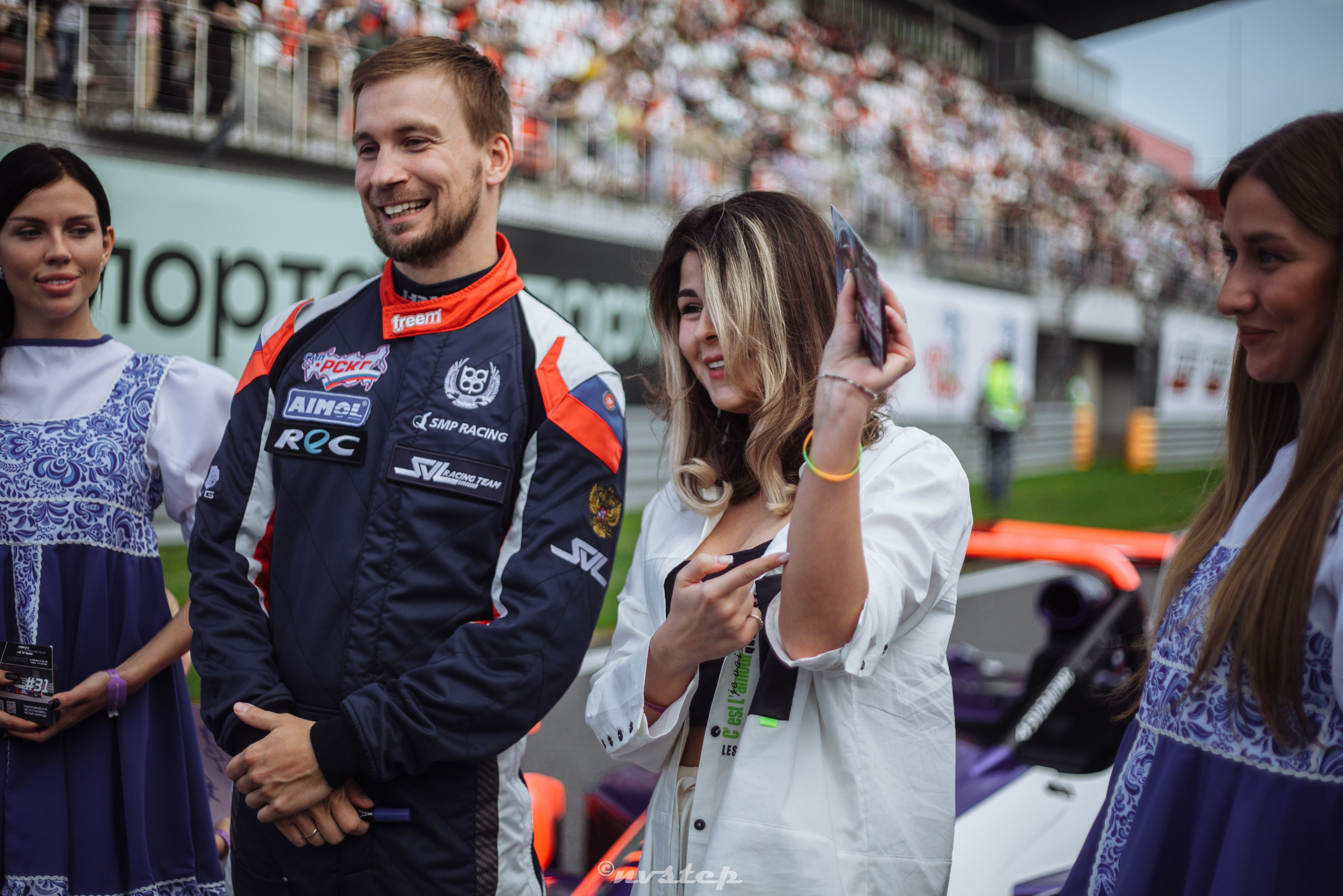 Российская серия гонок на выносливость ярко открыла сезон гонкой Гран-при Авто Mail. Мультижанровый фотограф в Москве Наталия Степанова