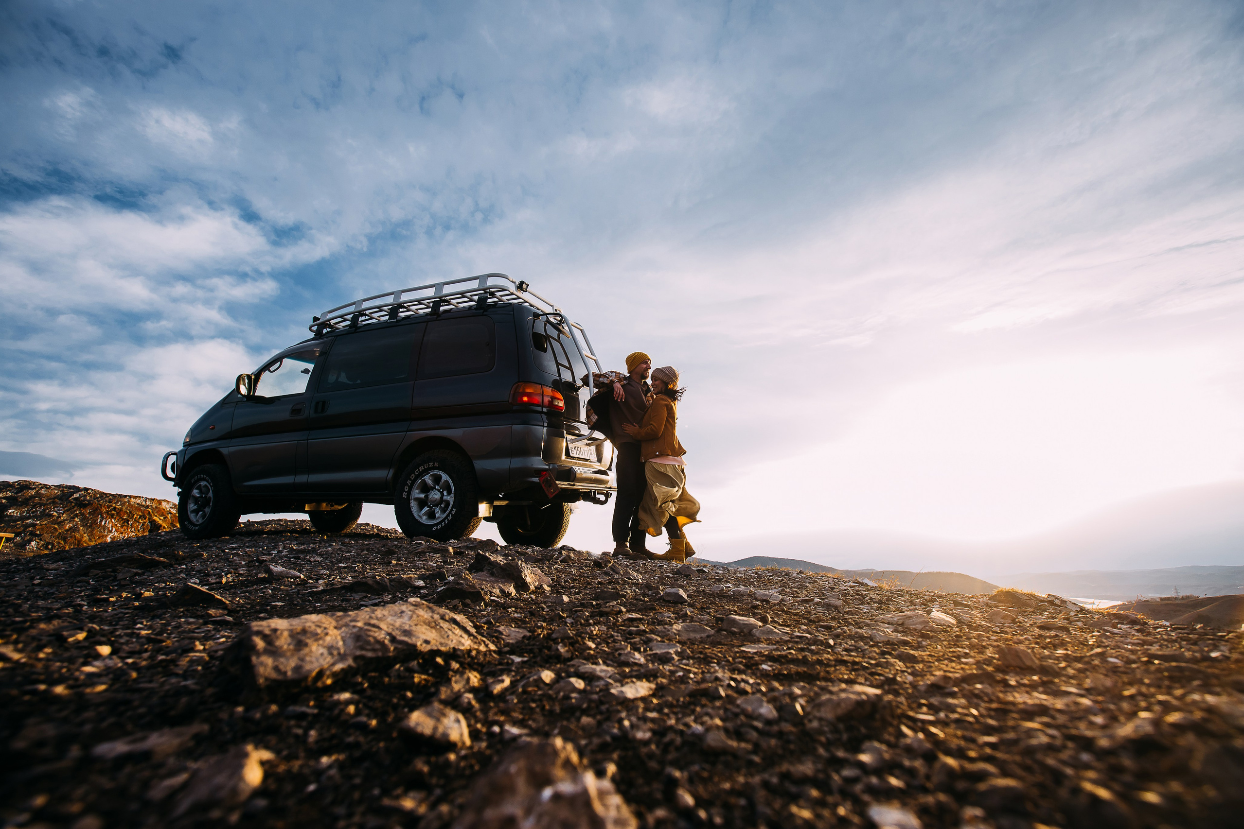 А хотите классную съемку со своей тачкой? и не важно, сколько ей лет и какая у нее модель. Фотографы Харины Иван и Светлана Красноярск