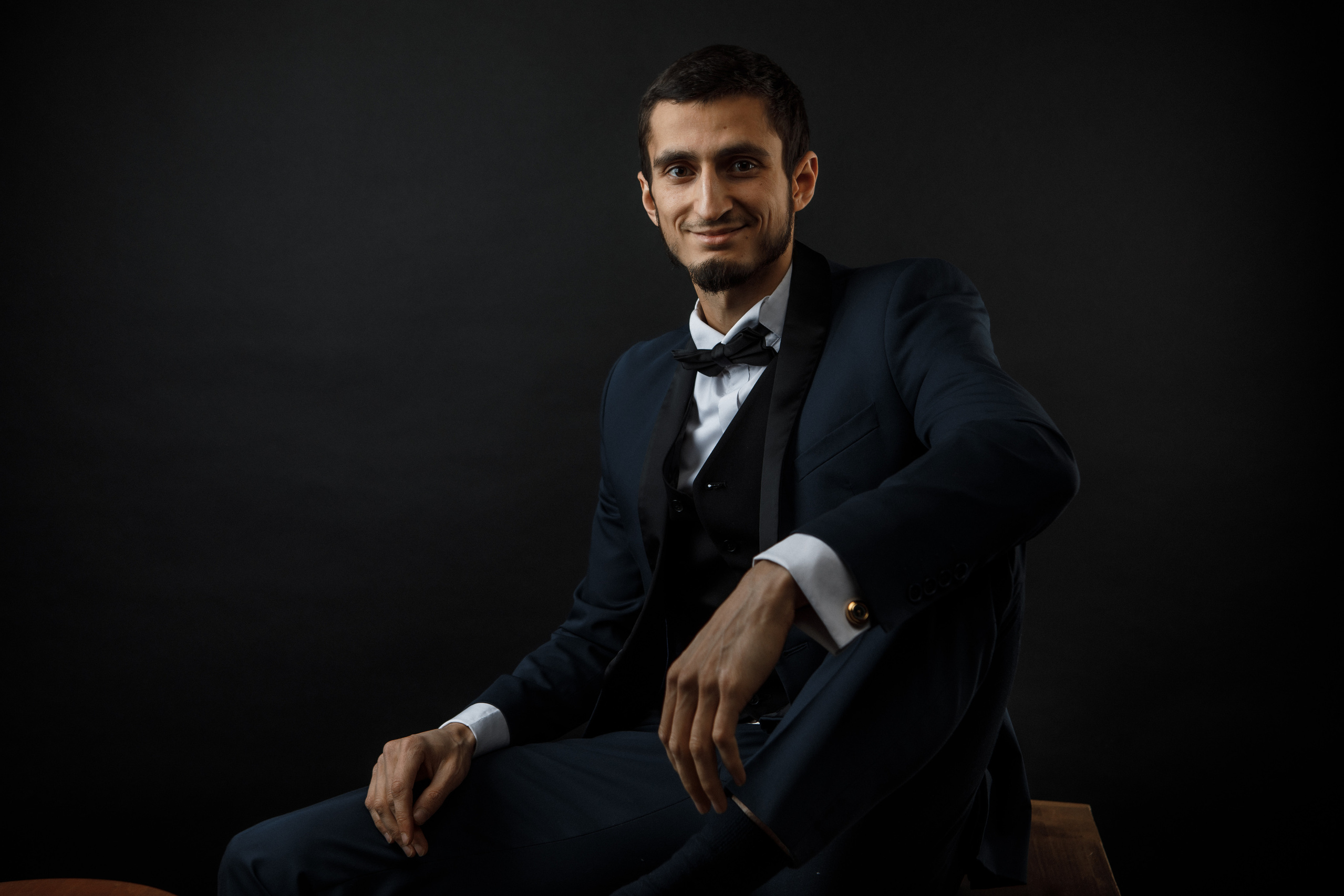 фотосессия для блогера, девушка пьет чай, девушка в отеле