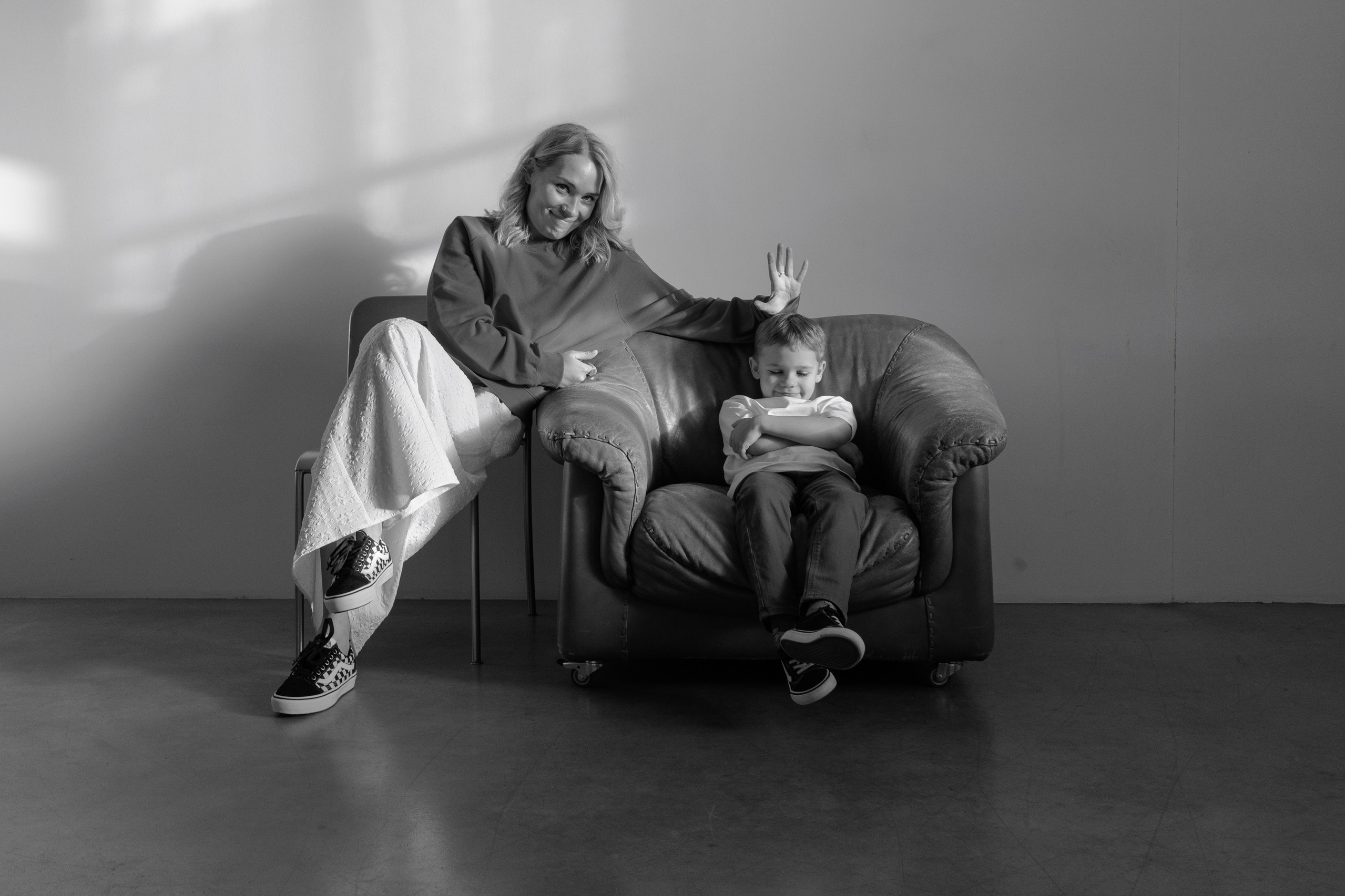 Фото с собаками, съемка в студии с собакой