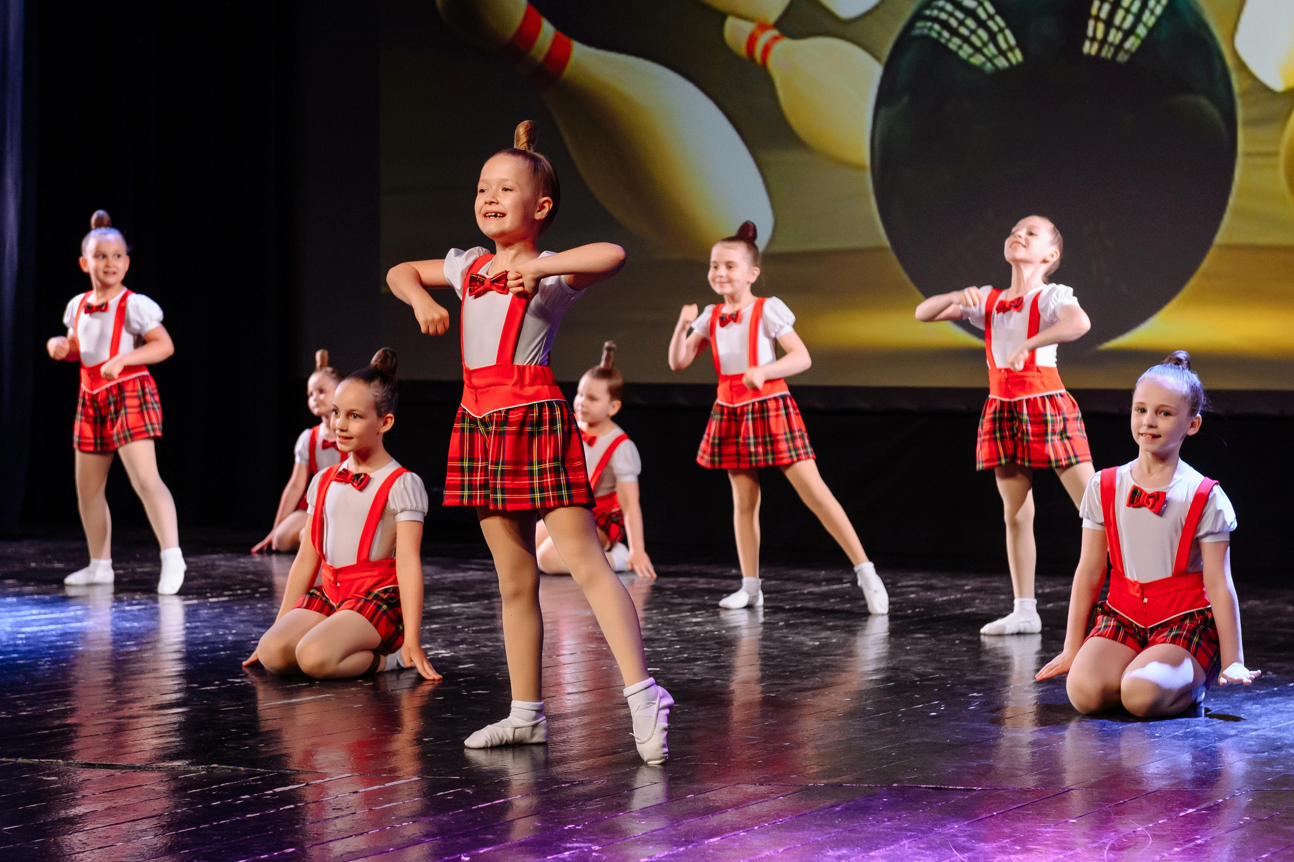 Отчетный концерт школы танцев «Хамелеон». Репортажный и свадебный фотограф в Курске Борис Захарчук